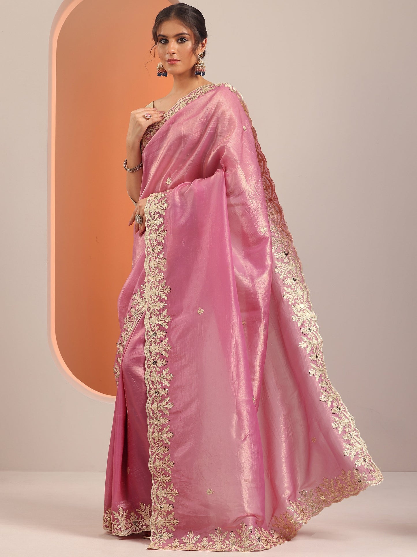 Pink Embroidered Organza Saree With Unstitched Blouse Piece