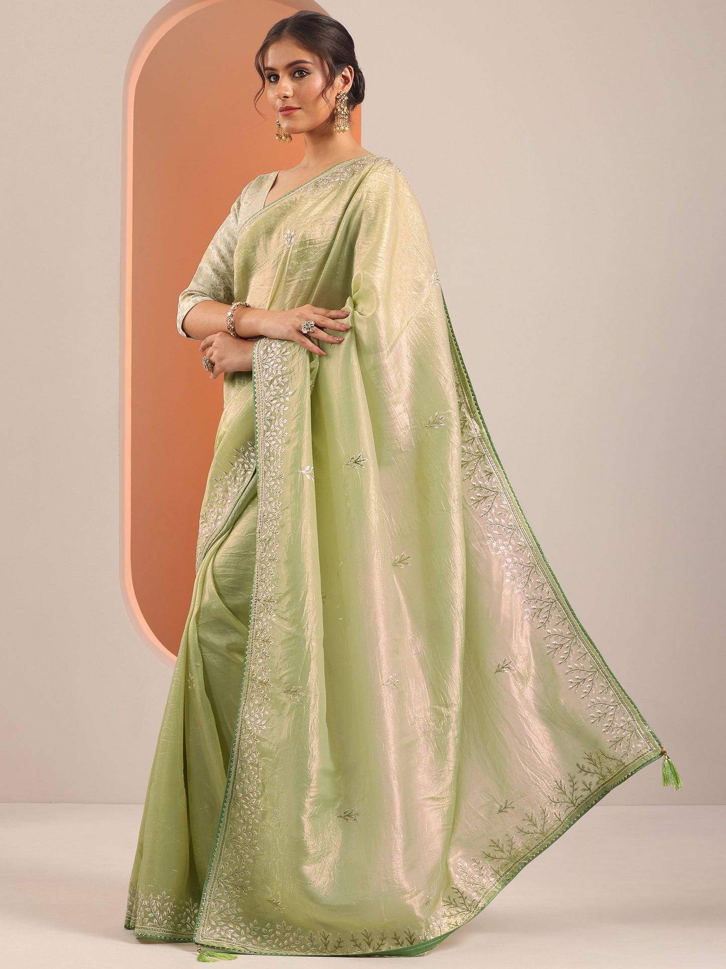 Green Embroidered Jimmy Choo Organza Saree With Unstitched Blouse Piece