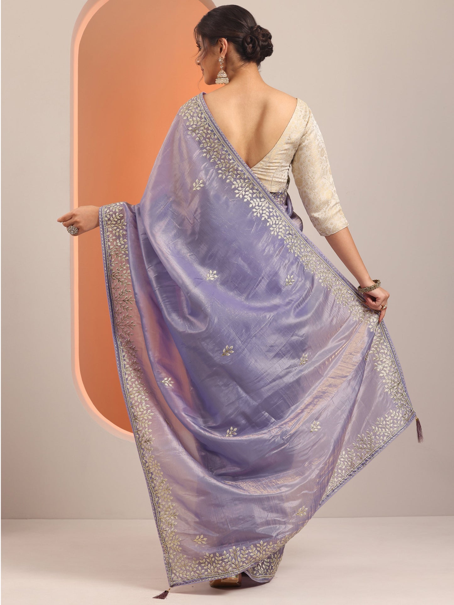 Lavender Embroidered Jimmy Choo Organza Saree With Unstitched Blouse Piece