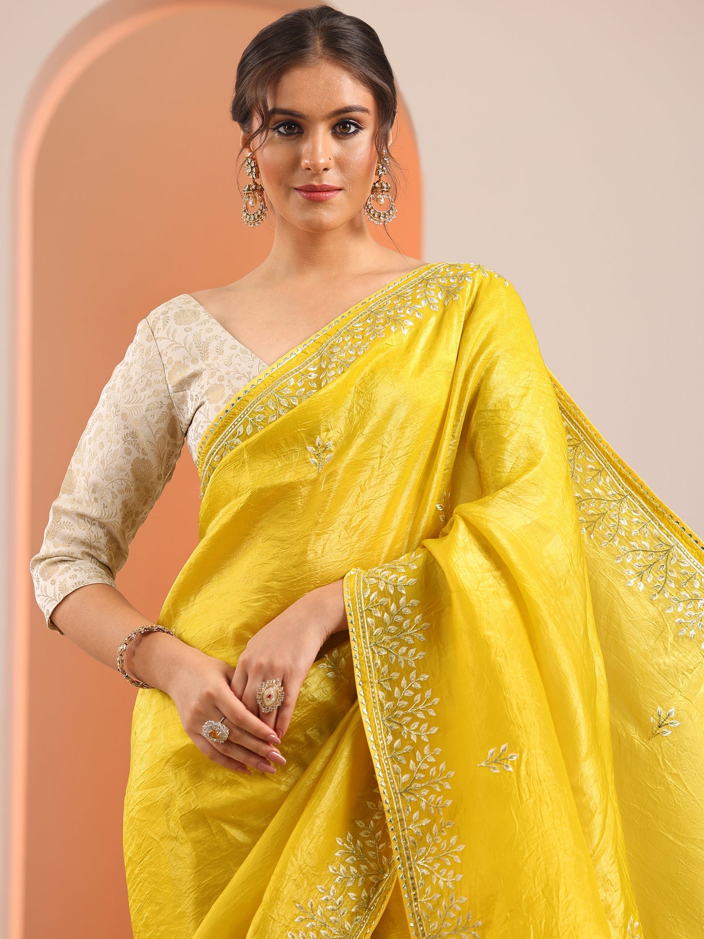 Yellow Embroidered Organza Saree With Unstitched Blouse Piece