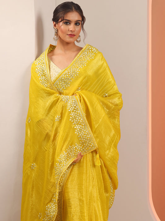 Yellow Embroidered Organza Saree With Unstitched Blouse Piece