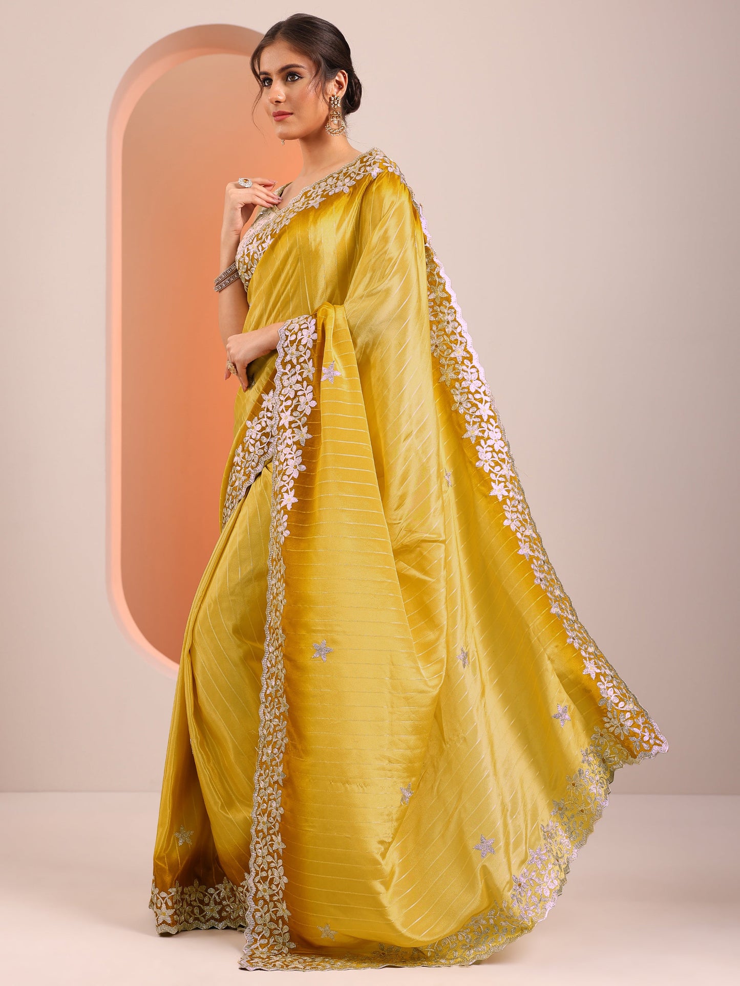 Yellow Embellished Crepe Saree With Unstitched Blouse Piece