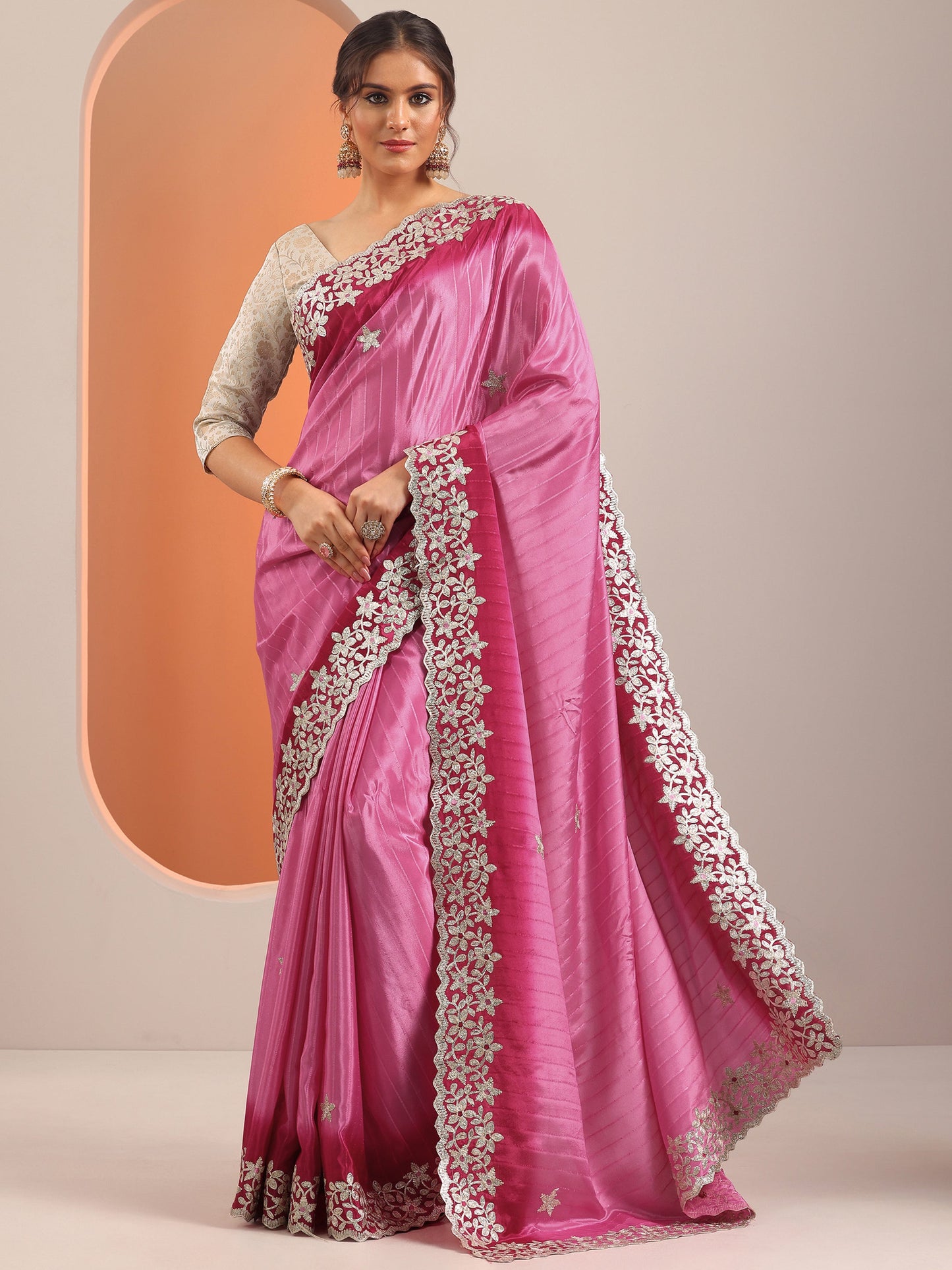 Pink Embellished Crepe Saree With Unstitched Blouse Piece