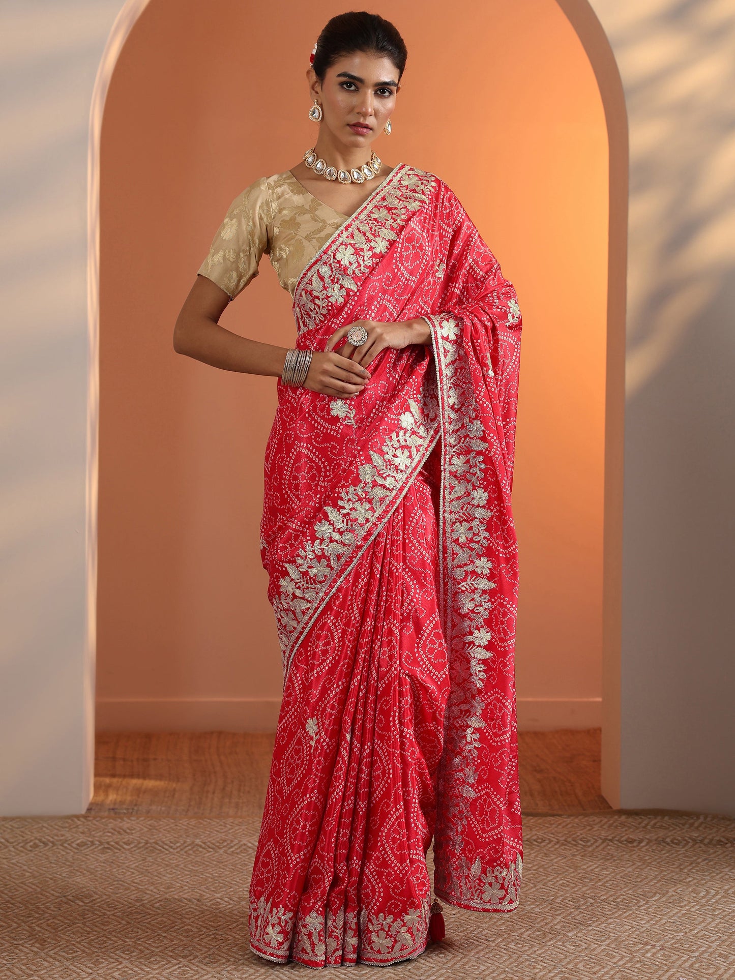 Red Bandhani Printed Chinon Saree With Unstitched Blouse Piece
