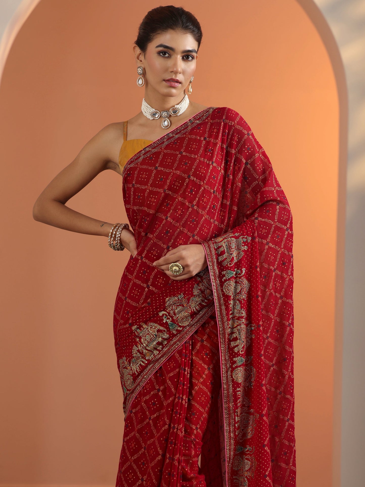 Red Printed Georgette Saree With Unstitched Blouse Piece