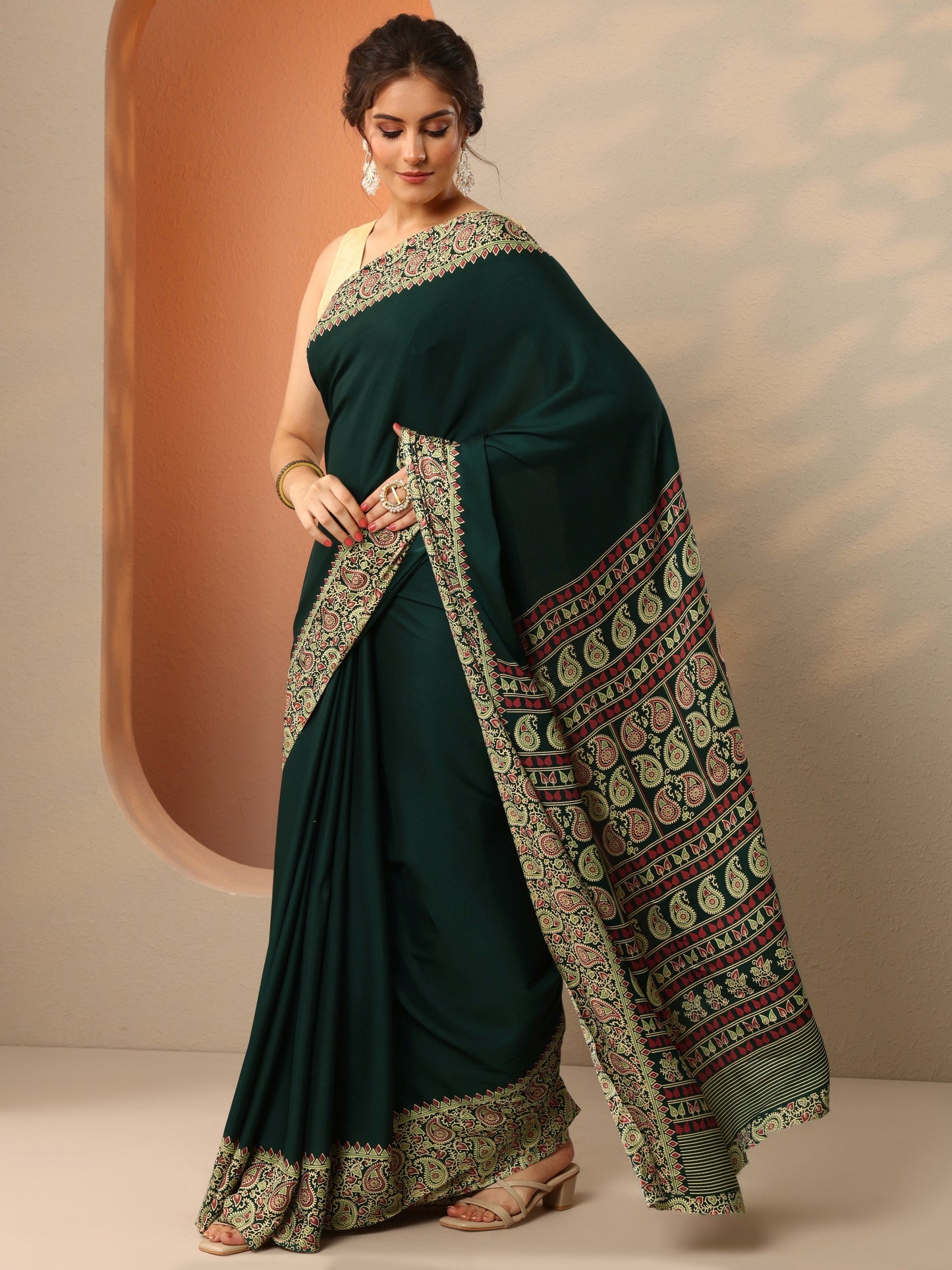 Green Solid Satin Saree With Unstitched Blouse Piece