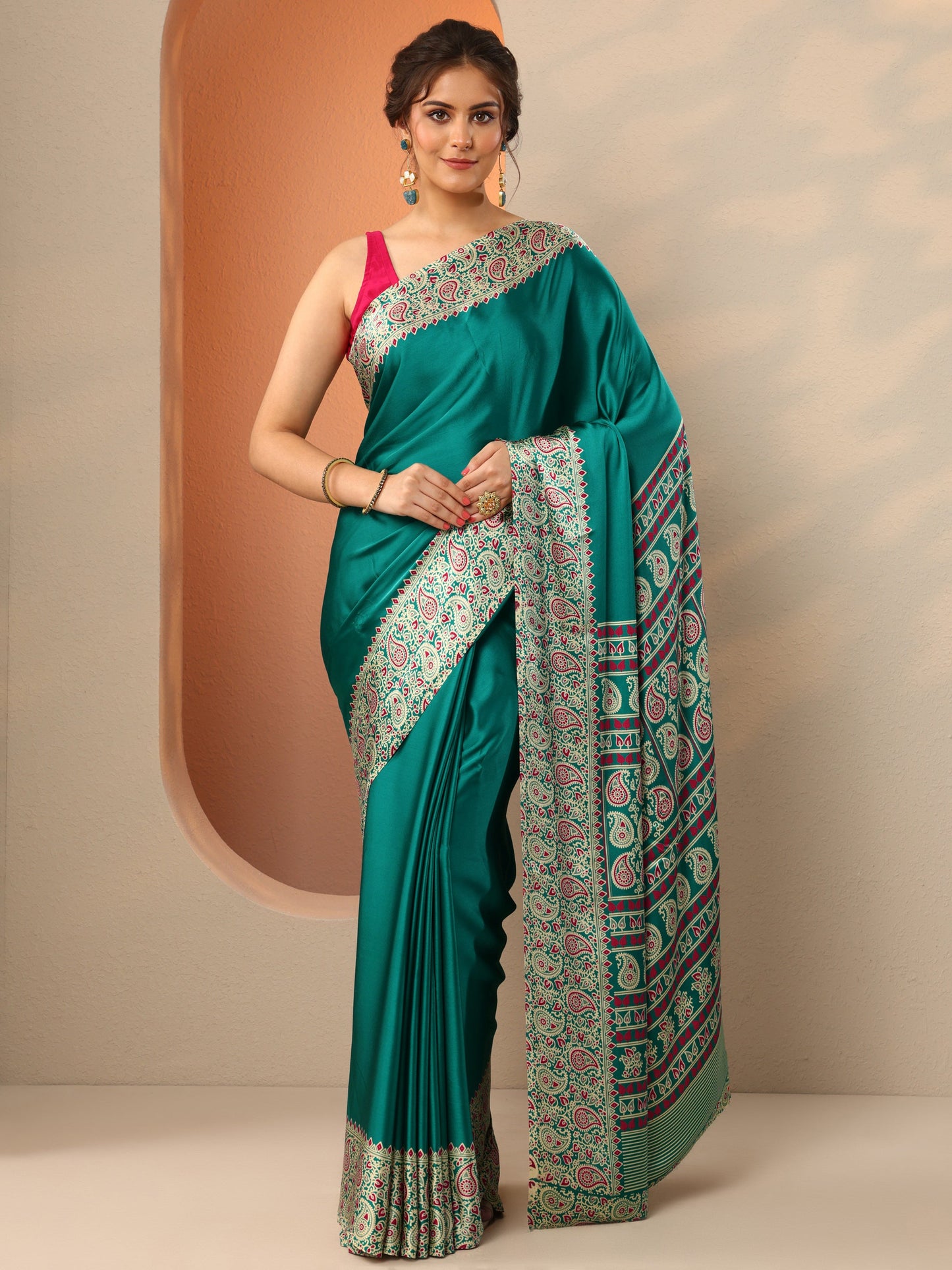 Green Solid Satin Saree With Unstitched Blouse Piece