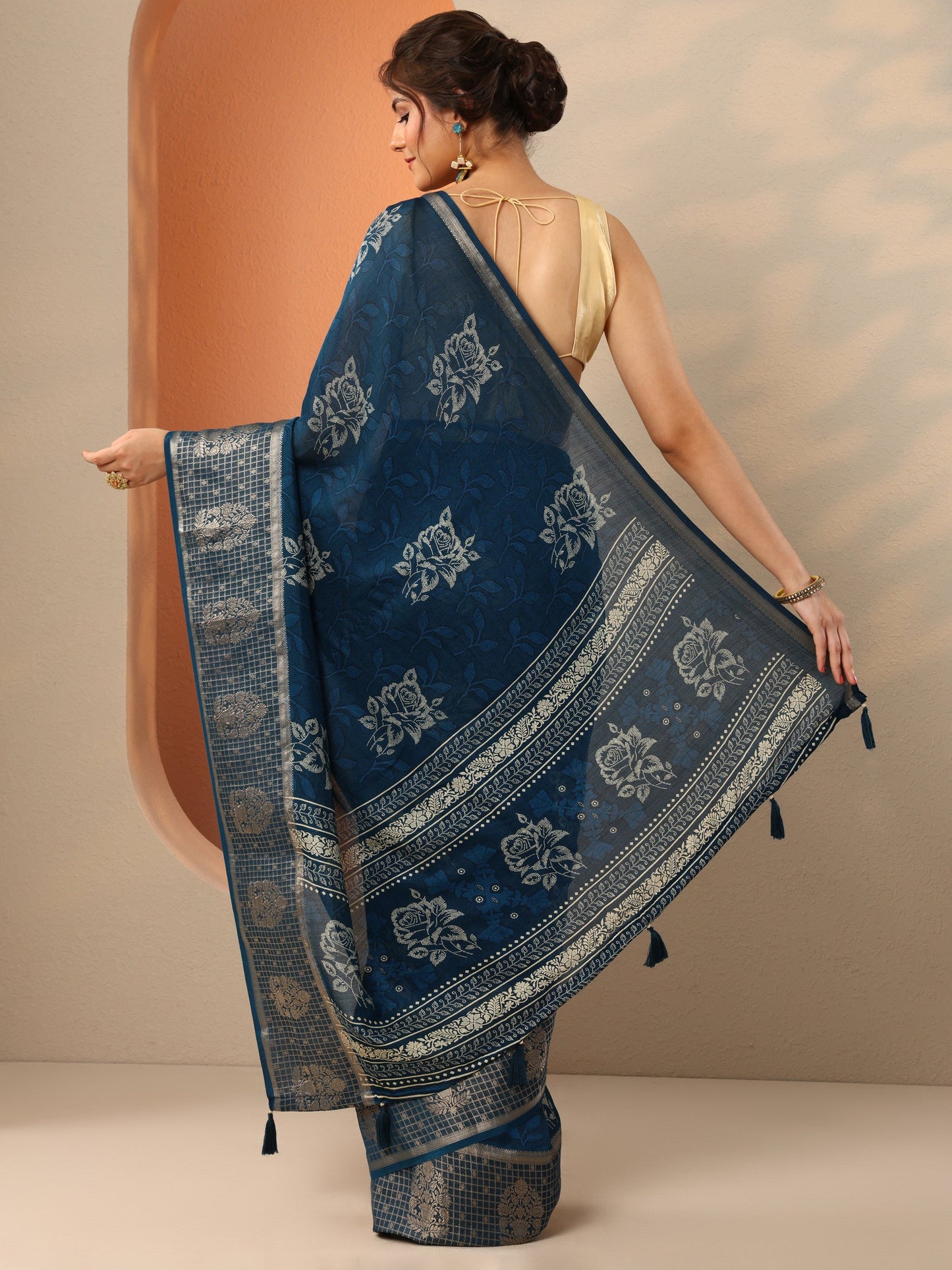 Blue Printed Georgette Saree With Unstitched Blouse Piece