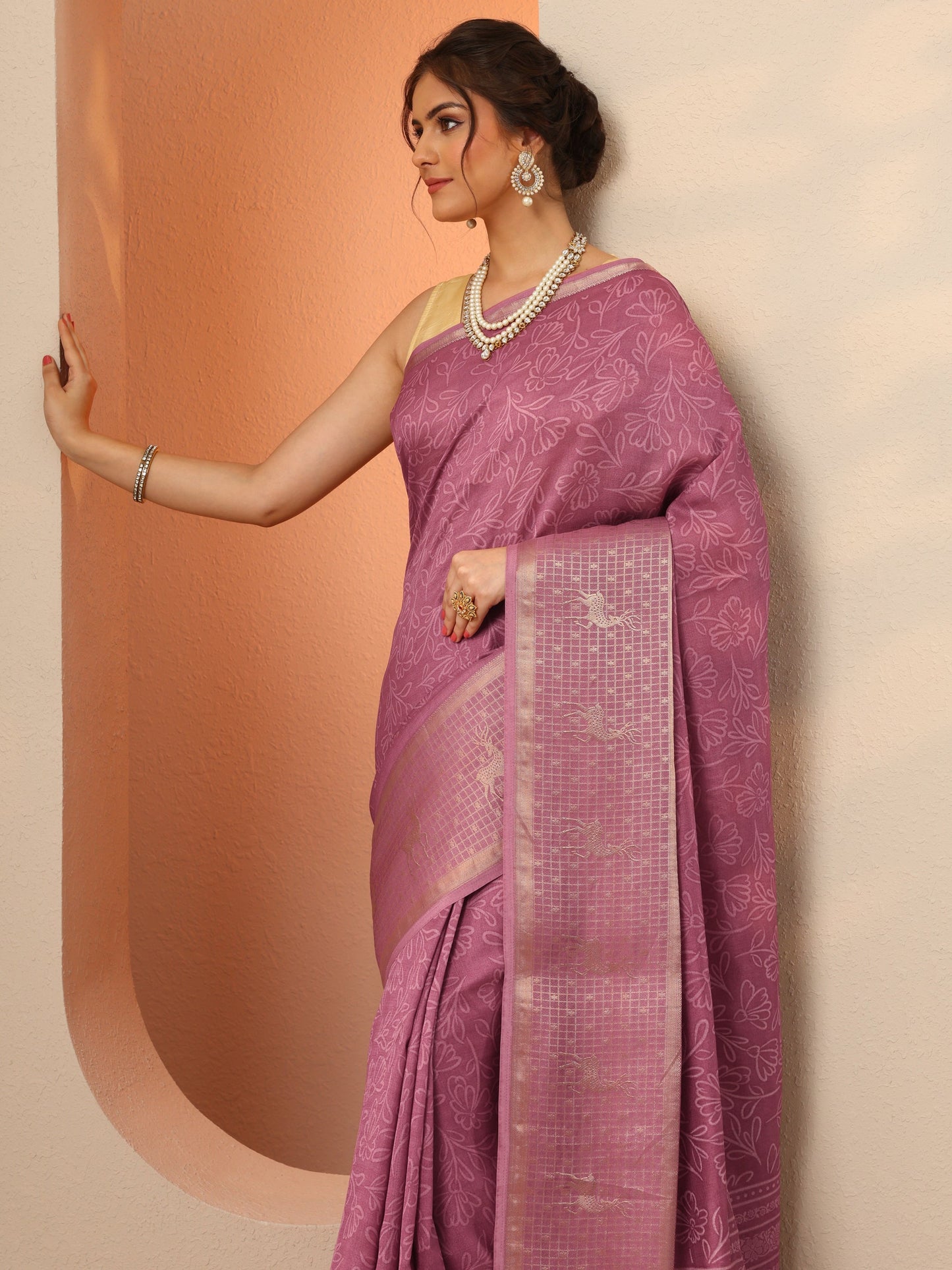 Mauve Printed Georgette Saree With Unstitched Blouse Piece