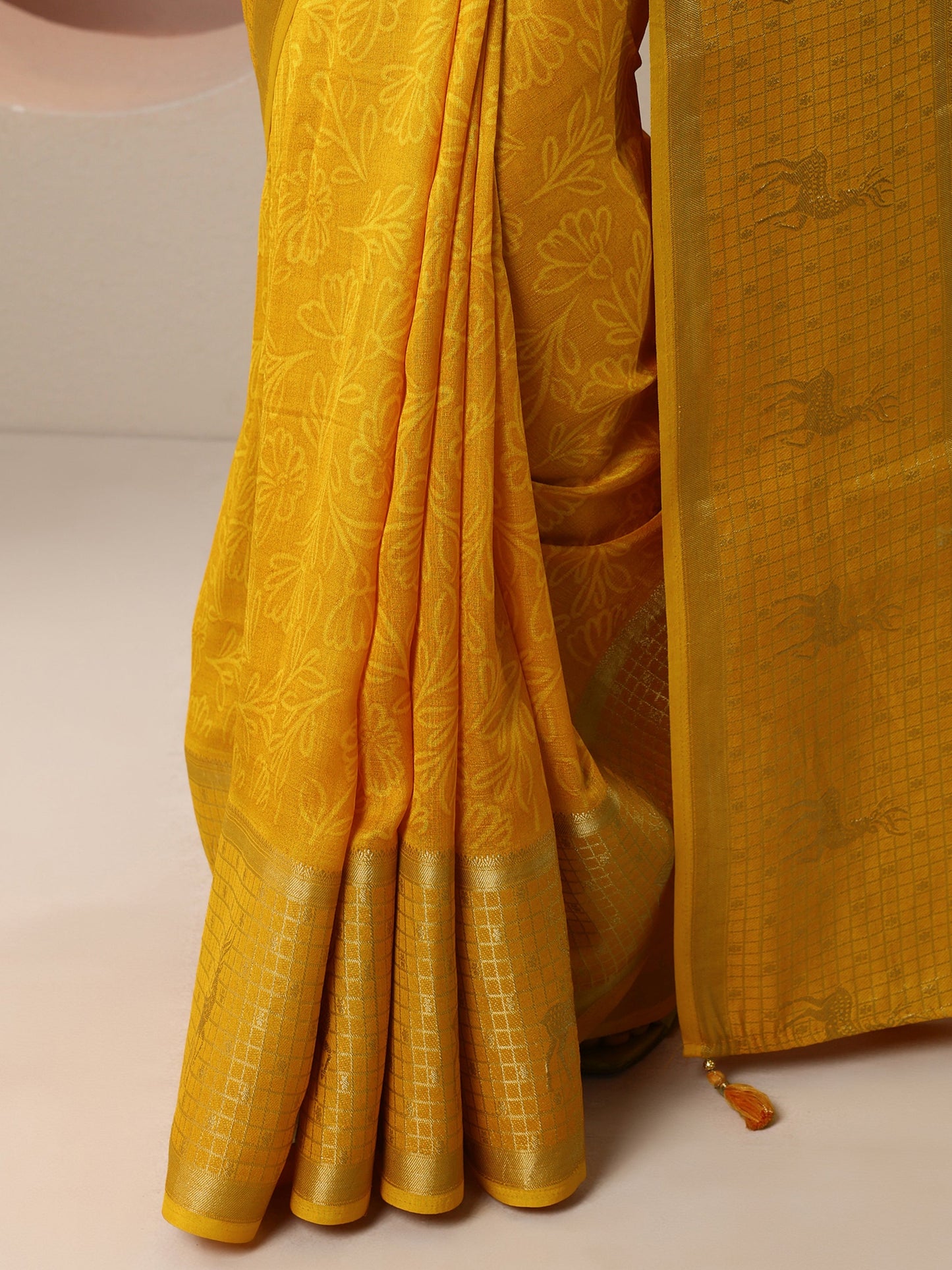 Mustard Printed Georgette Saree With Unstitched Blouse Piece