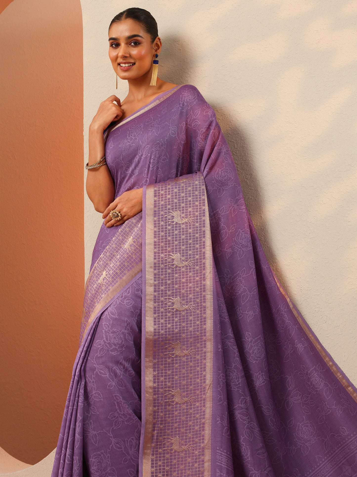 Lavender Printed Georgette Saree With Unstitched Blouse Piece