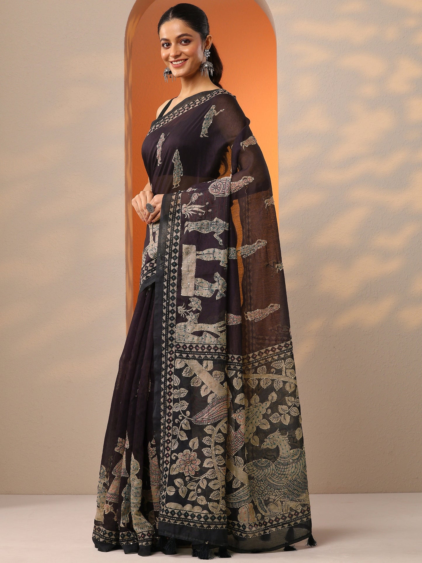 Burgundy Printed Silk Blend Saree With Unstitched Blouse Piece