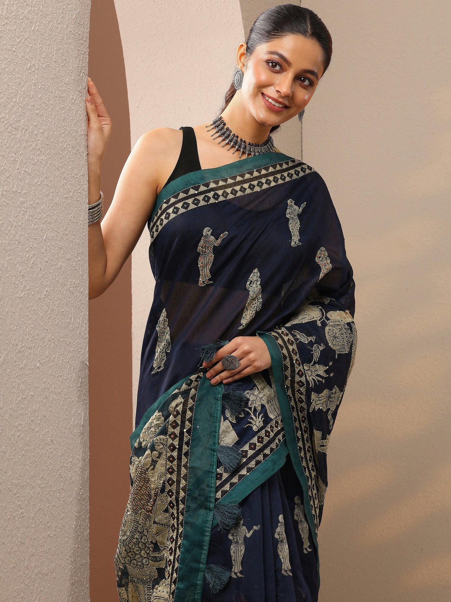 Navy Blue Pochampally Printed Silk Blend Saree With Unstitched Blouse Piece