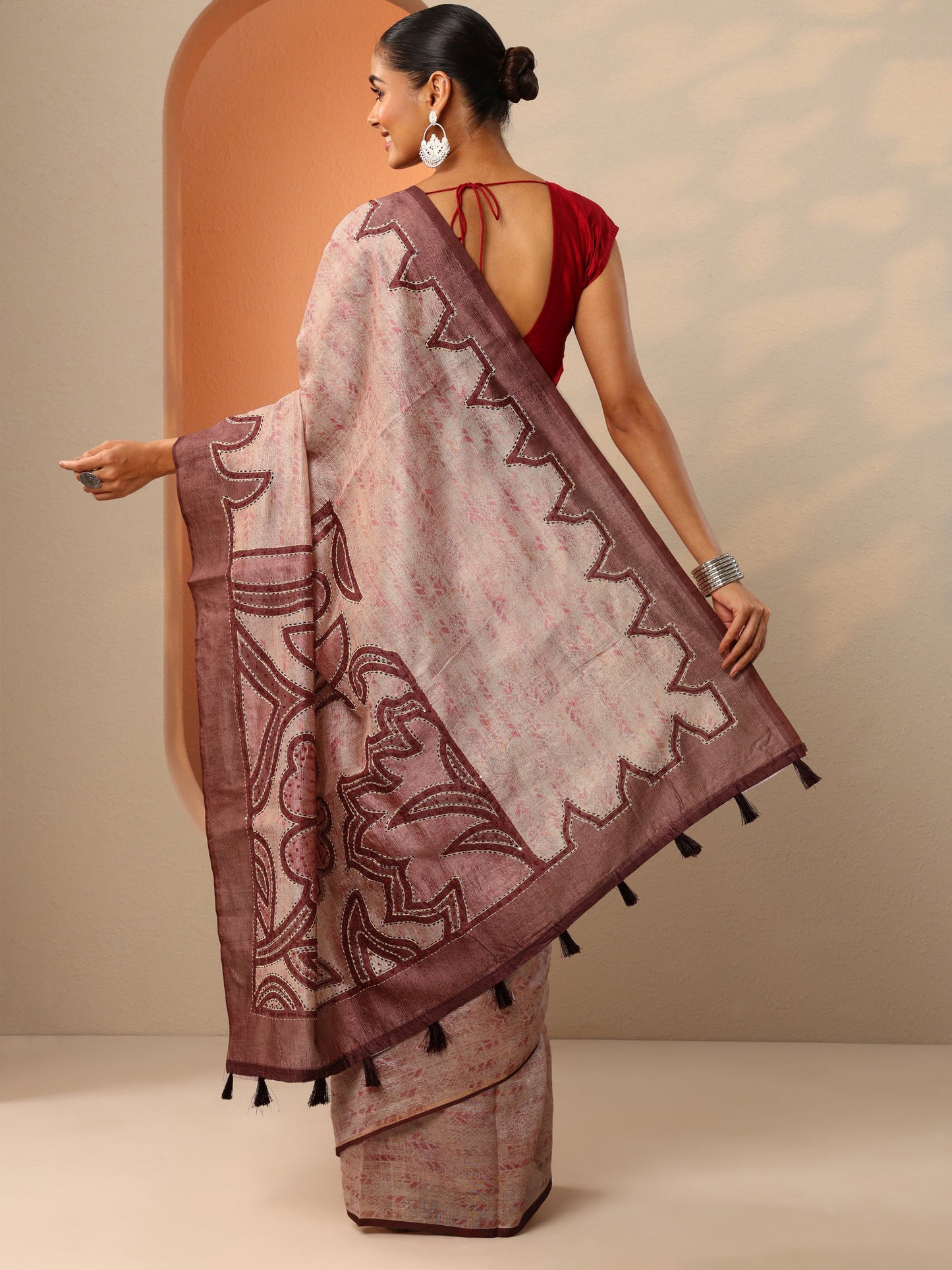 Brown Embellished Silk Blend Saree With Unstitched Blouse Piece