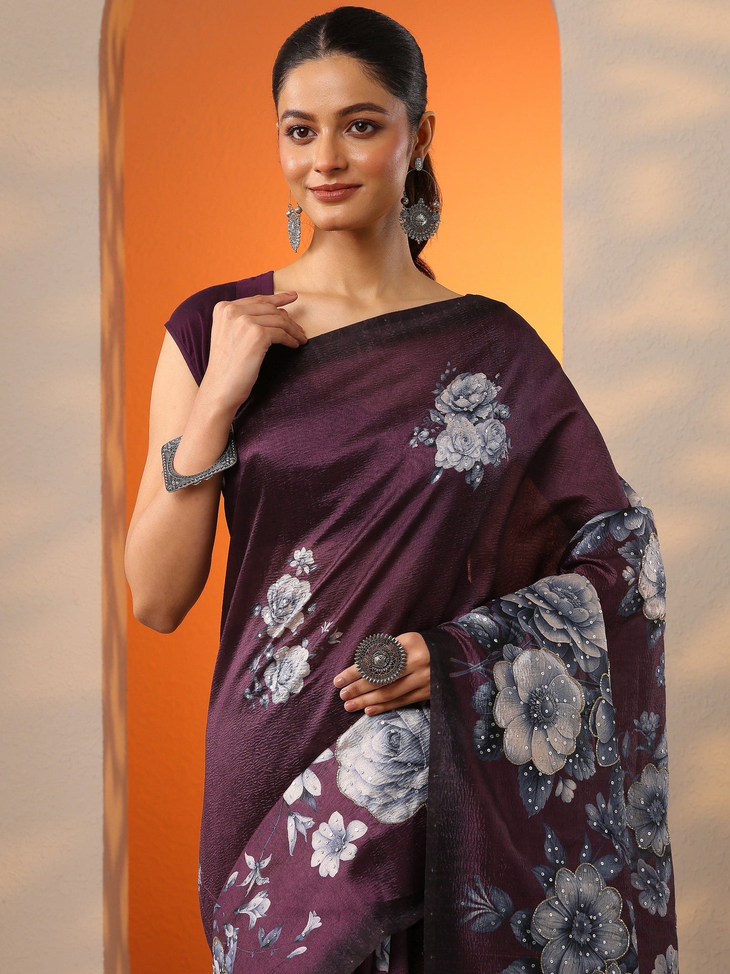 Burgundy Printed Silk Blend Saree With Unstitched Blouse Piece