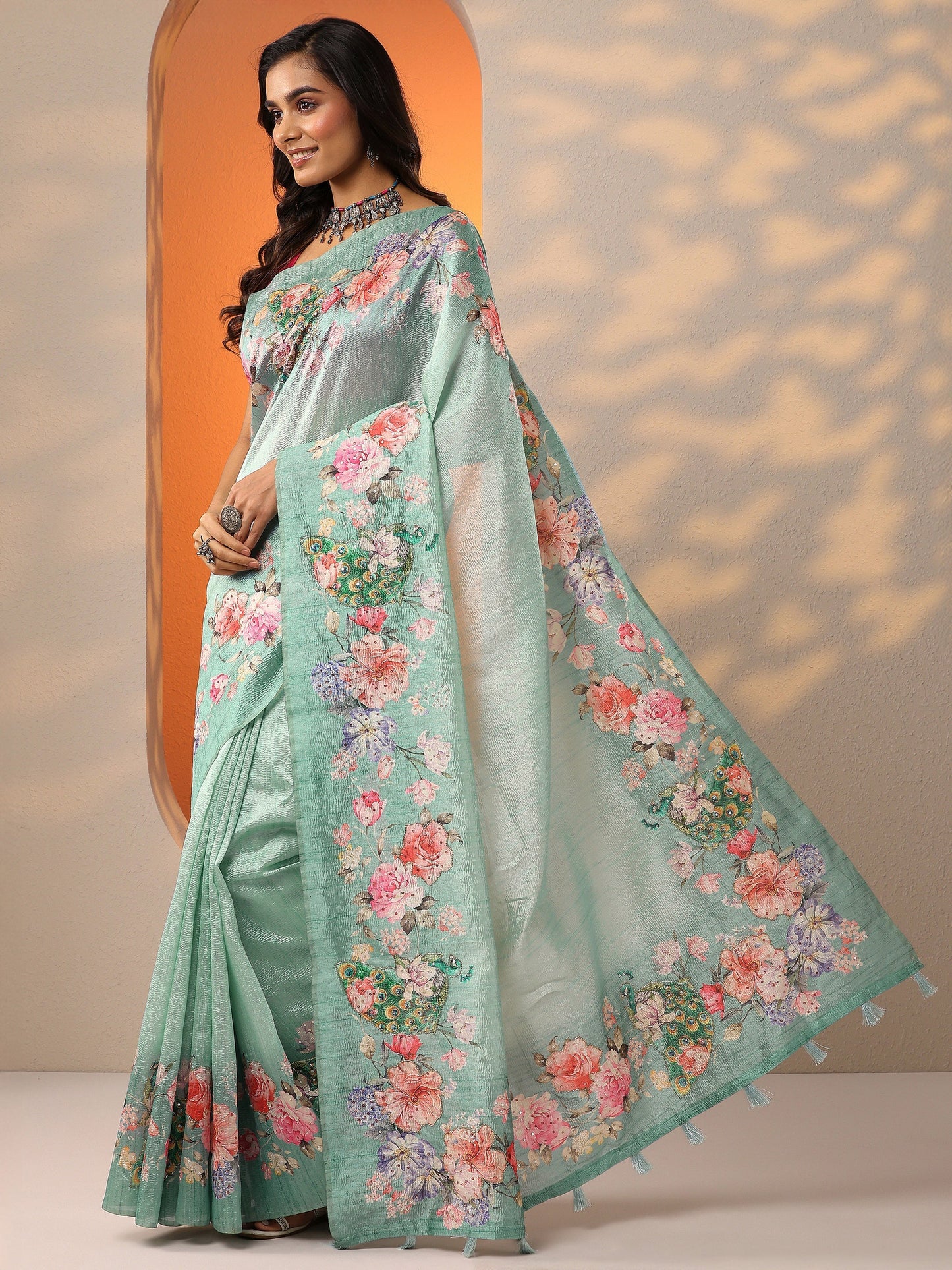 Sea Green Printed Silk Blend Saree With Unstitched Blouse Piece