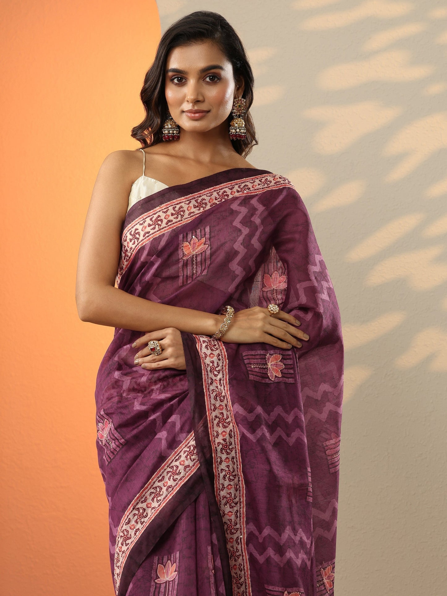 Burgundy Printed Silk Blend Saree With Unstitched Blouse Piece