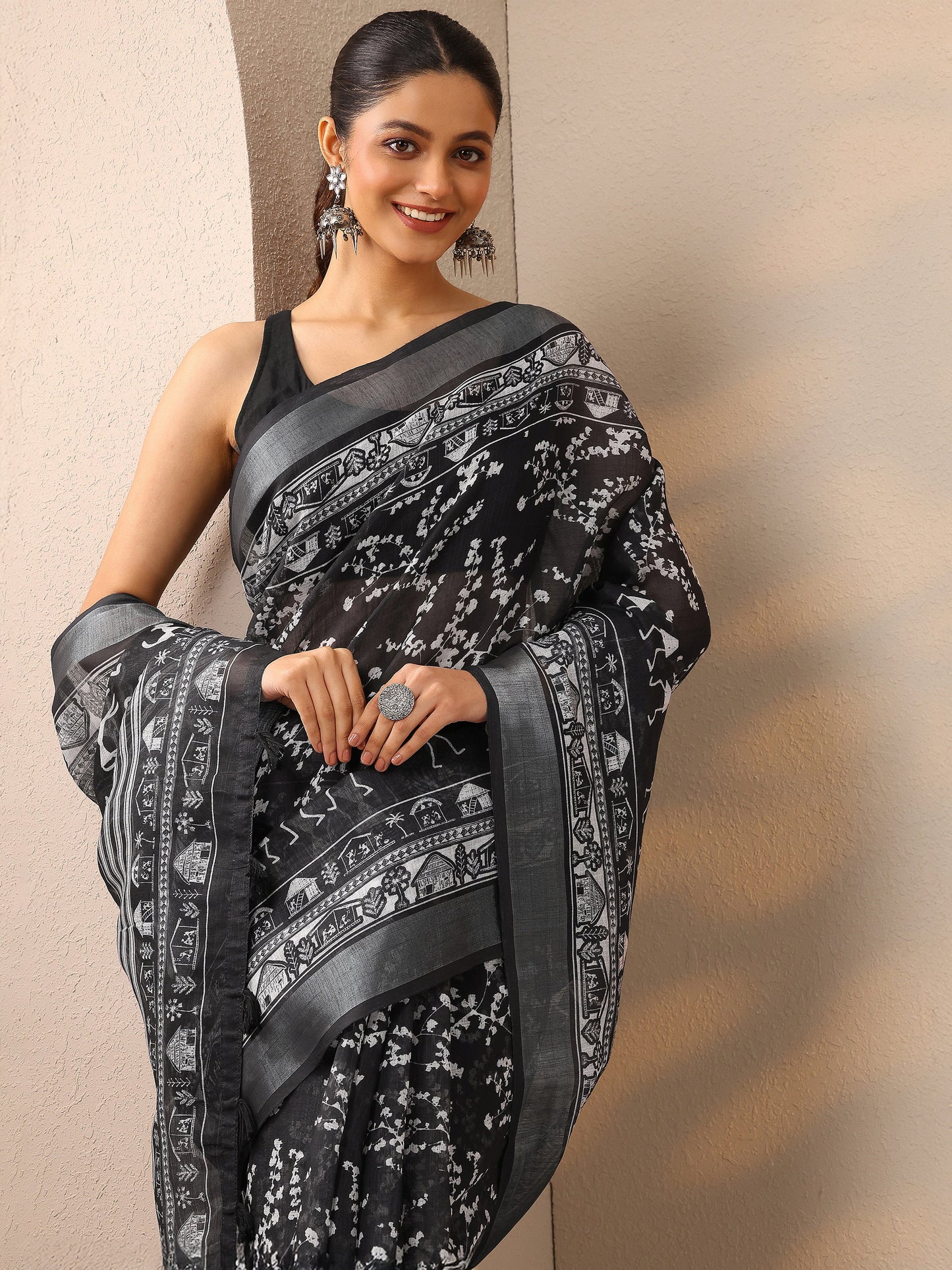 Black Printed Cotton Blend Saree With Unstitched Blouse Piece