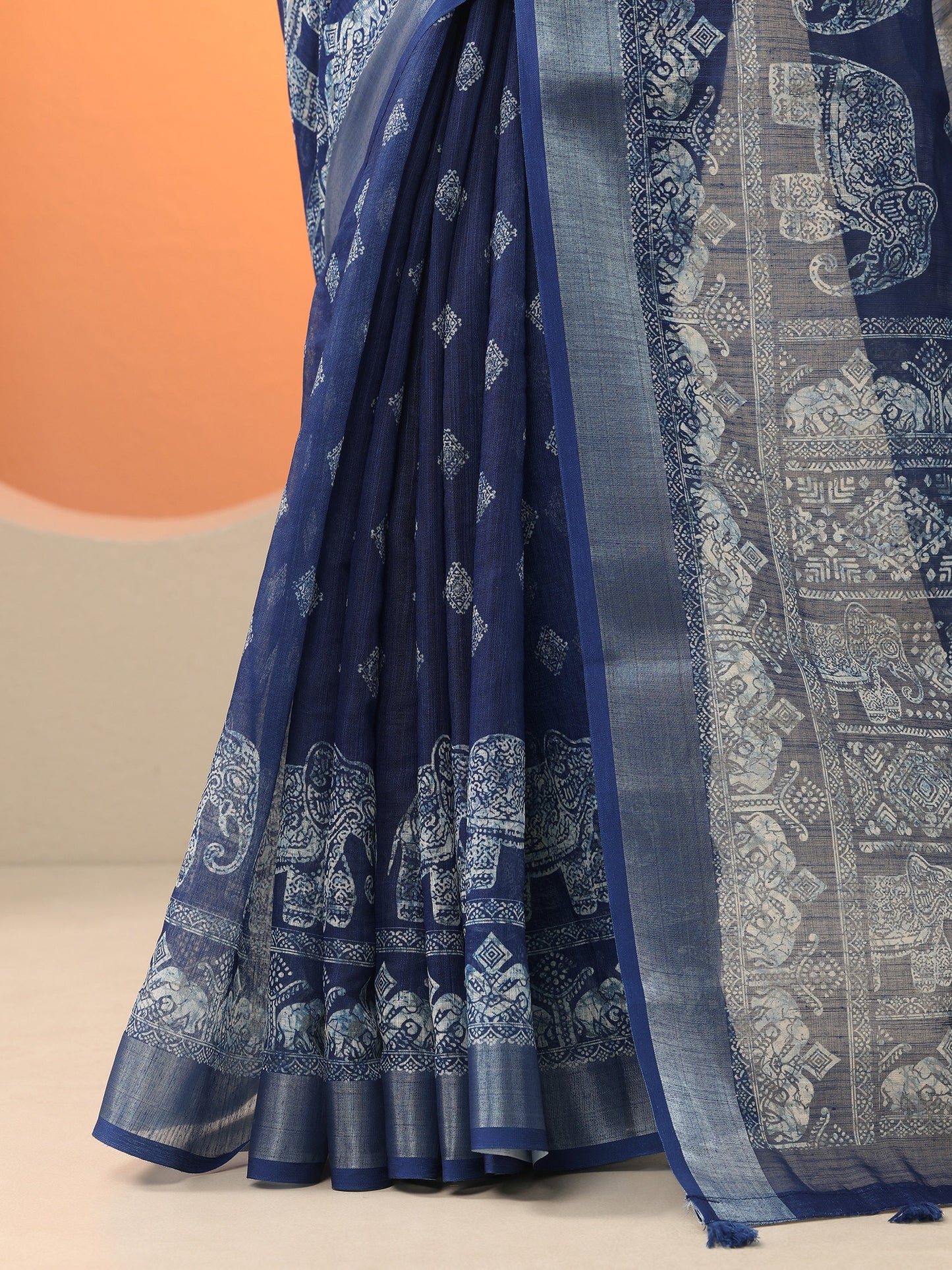 Blue Jamdani Printed Cotton Blend Saree With Unstitched Blouse Piece