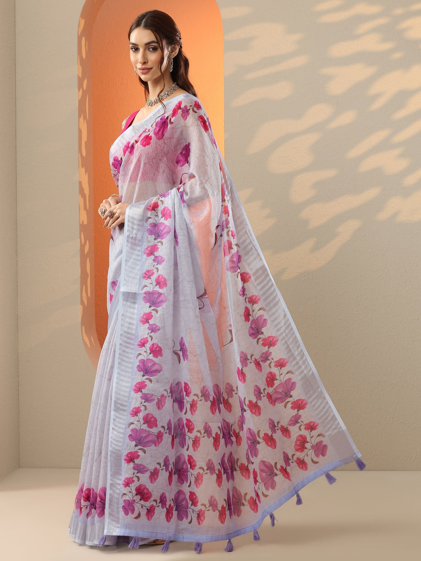 Blue Printed Cotton Blend Saree With Unstitched Blouse Piece