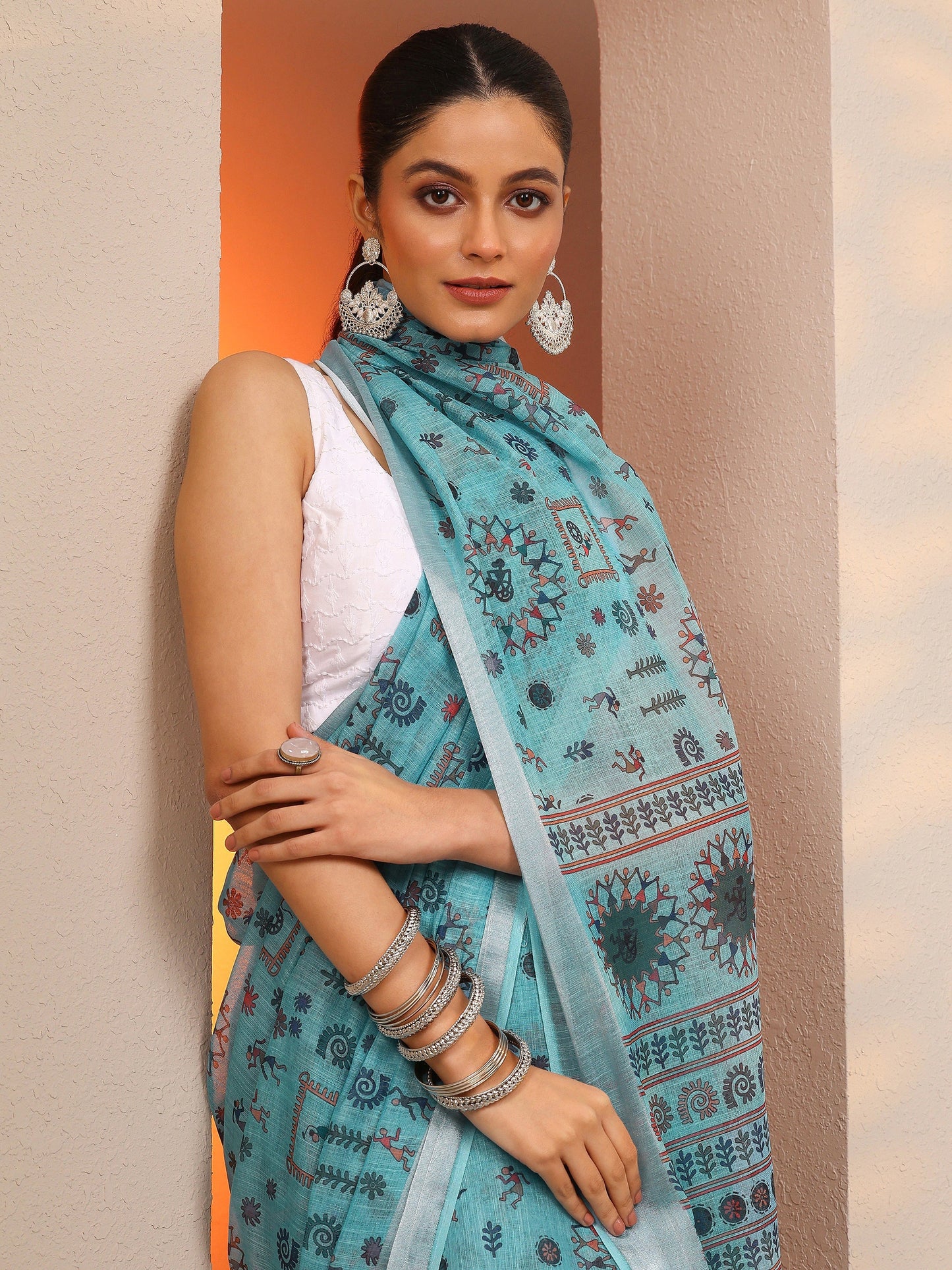 Blue Printed Cotton Blend Saree With Unstitched Blouse Piece