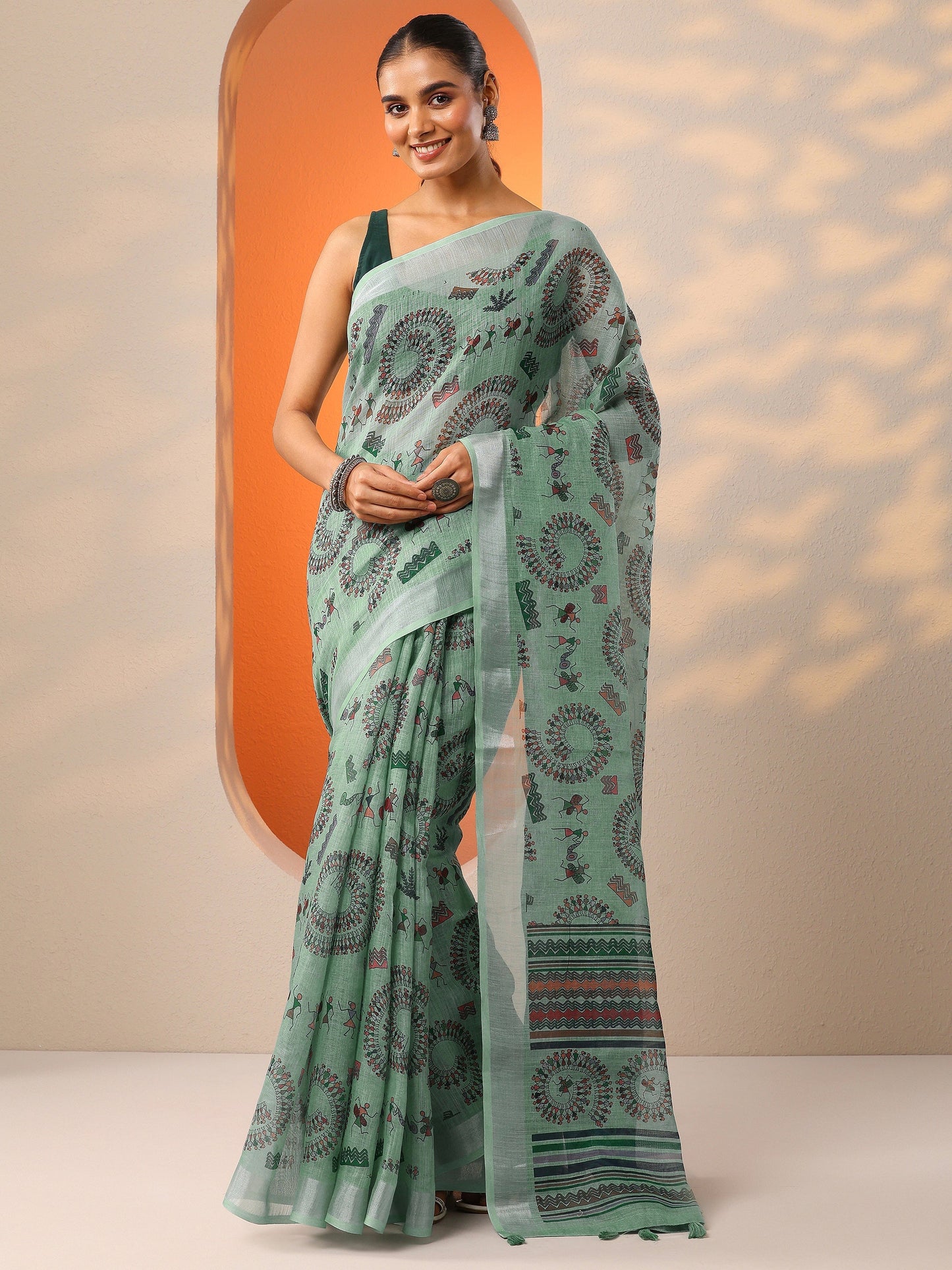 Green Printed Cotton Blend Saree With Unstitched Blouse Piece