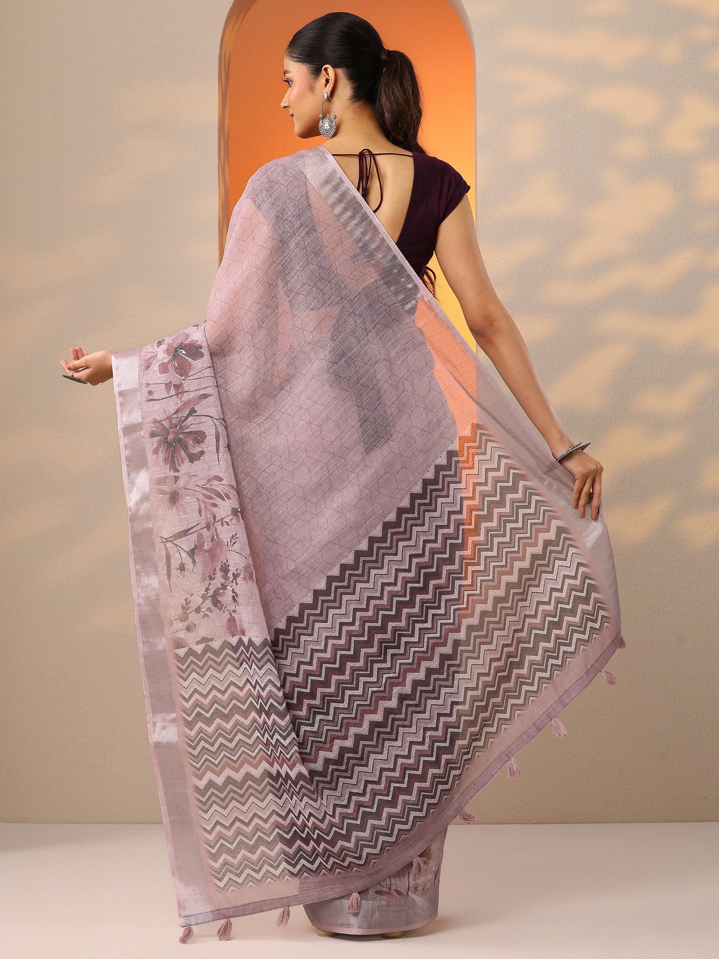 Mauve Printed Cotton Blend Saree With Unstitched Blouse Piece