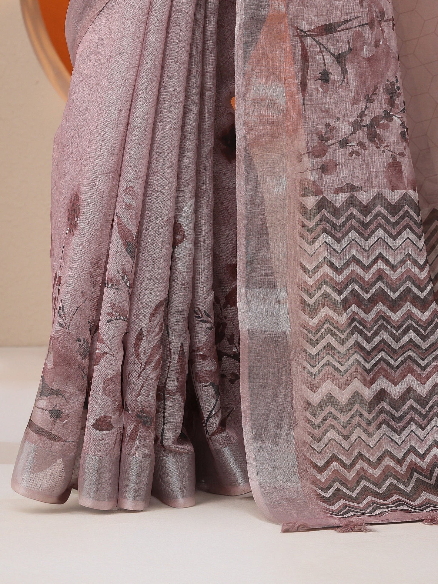 Mauve Printed Cotton Blend Saree With Unstitched Blouse Piece