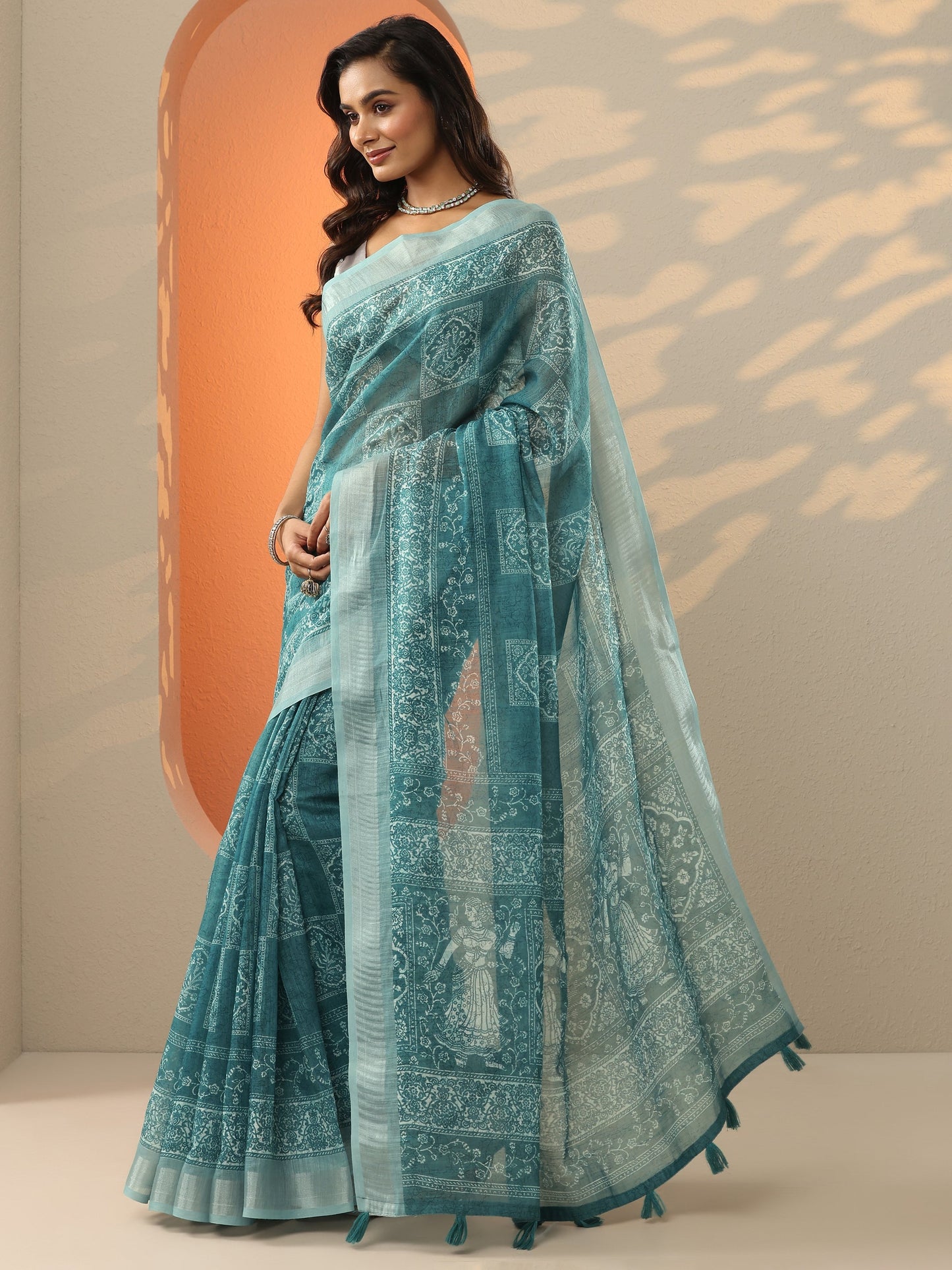 Blue Printed Cotton Blend Baluchari Saree With Unstitched Blouse Piece