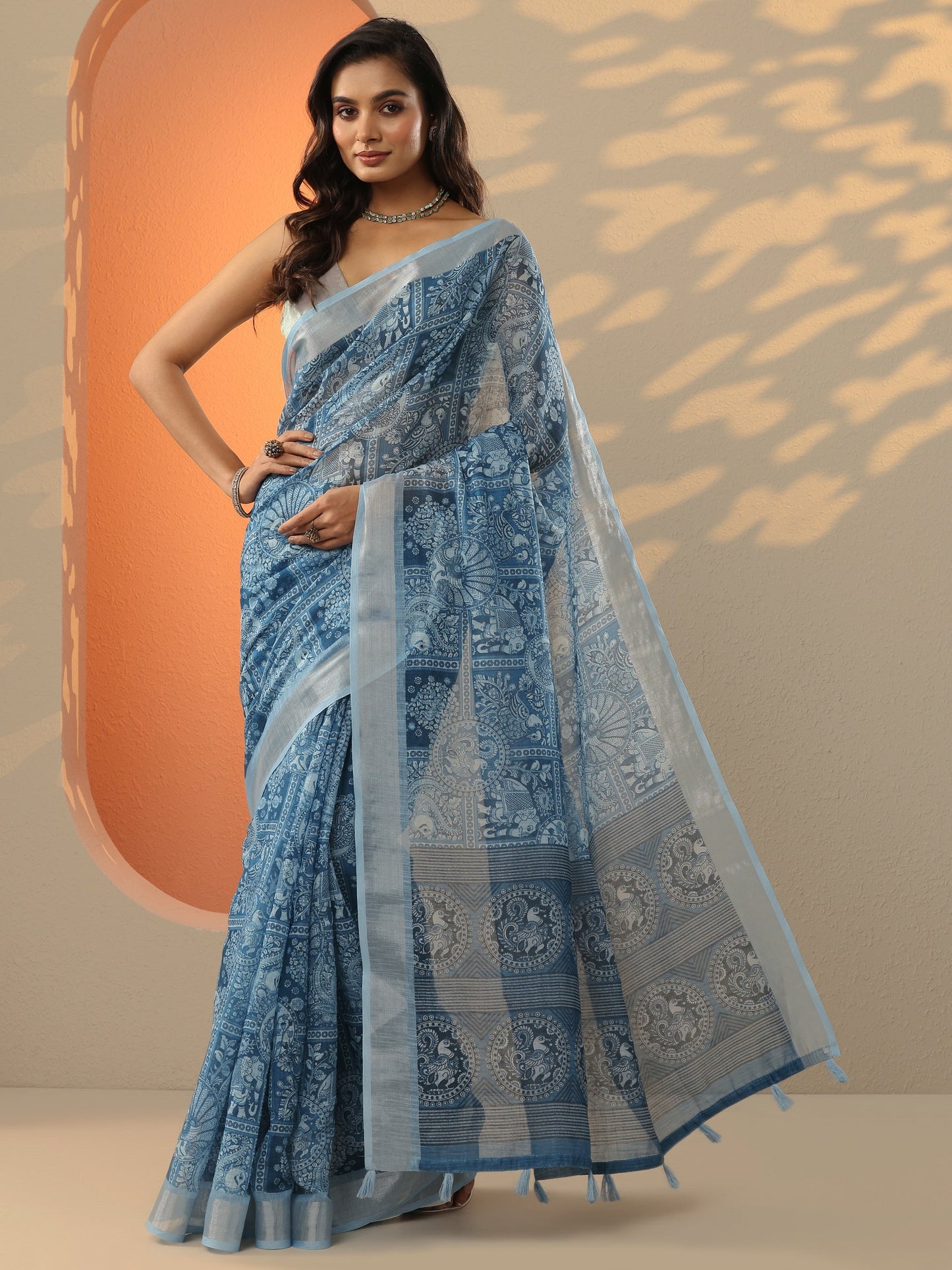 Blue Printed Cotton Blend Saree With Unstitched Blouse Piece
