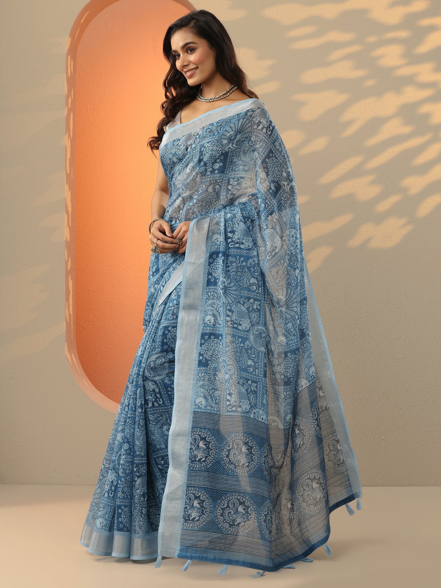 Blue Printed Cotton Blend Saree With Unstitched Blouse Piece
