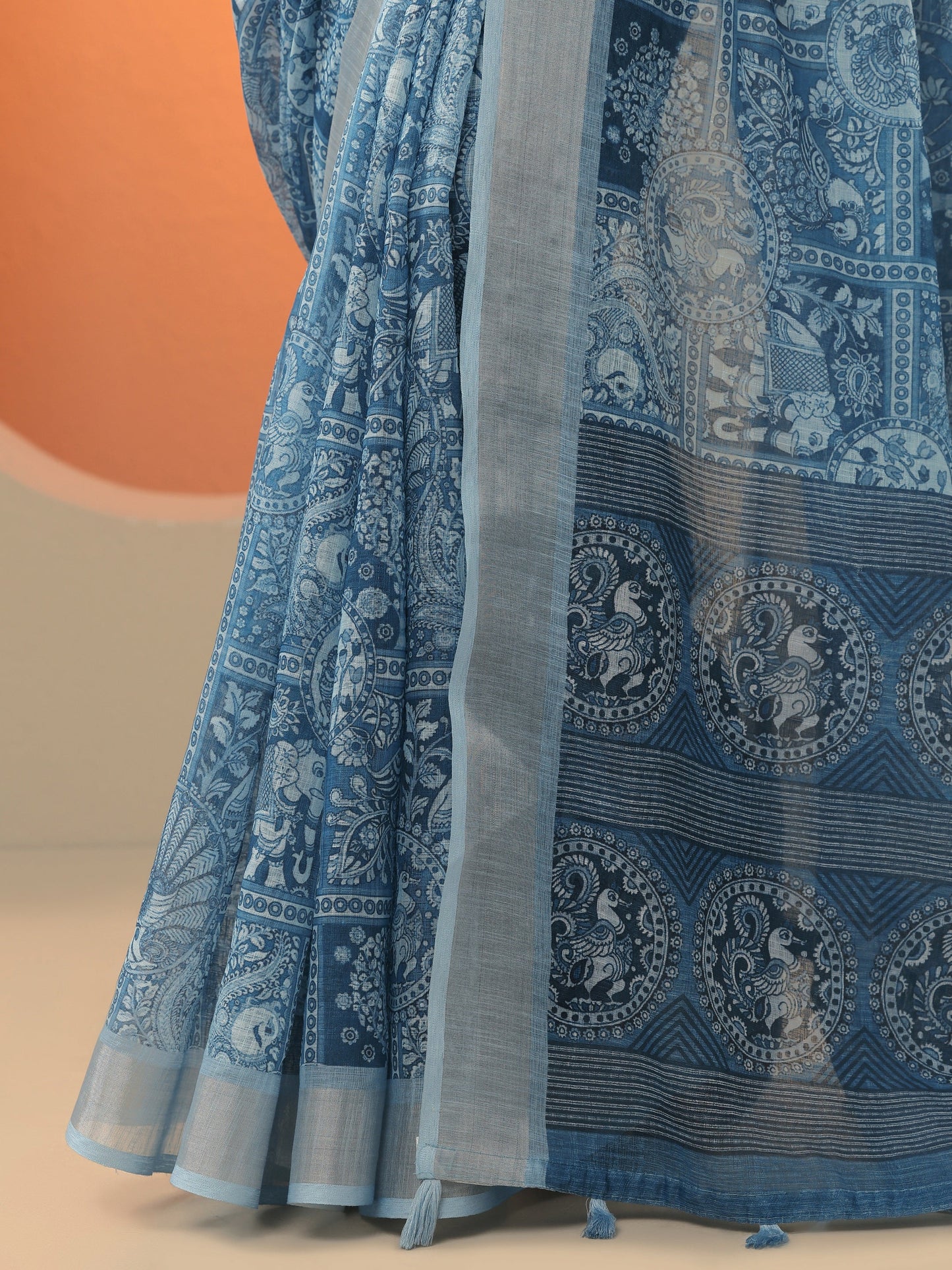 Blue Printed Cotton Blend Saree With Unstitched Blouse Piece