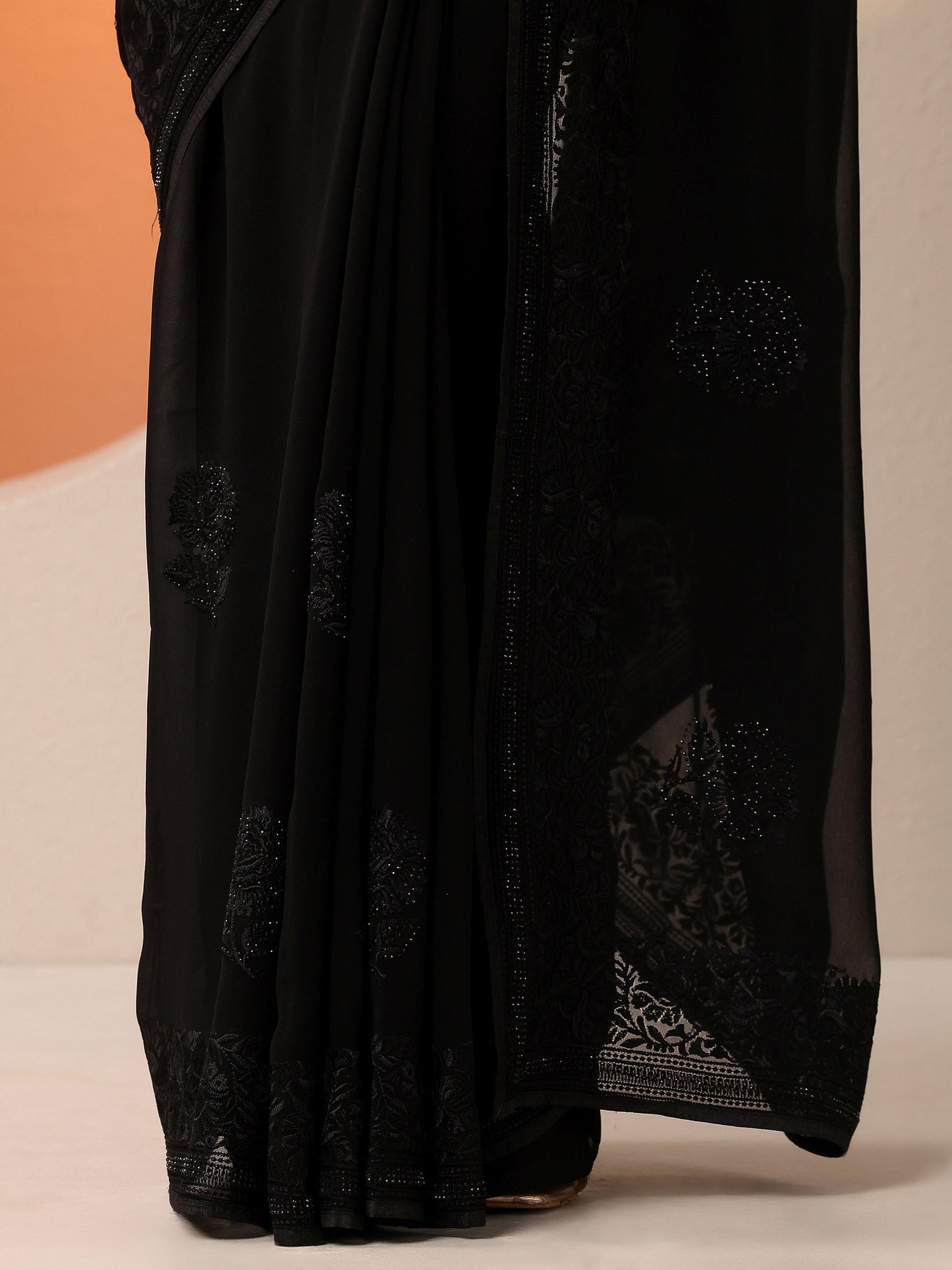 Black Embroidered Chinon Saree With Unstitched Blouse Piece