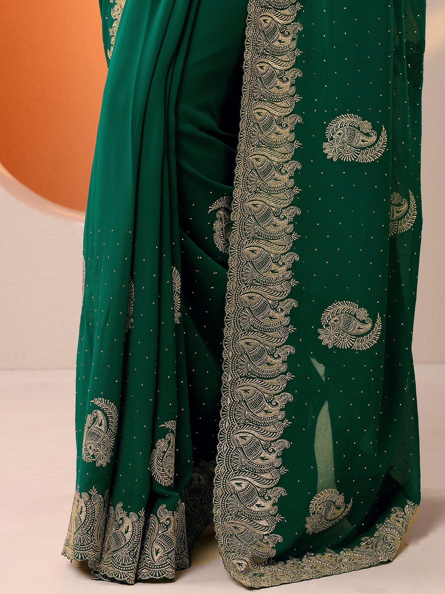 Green Embroidered Georgette Saree With Unstitched Blouse Piece