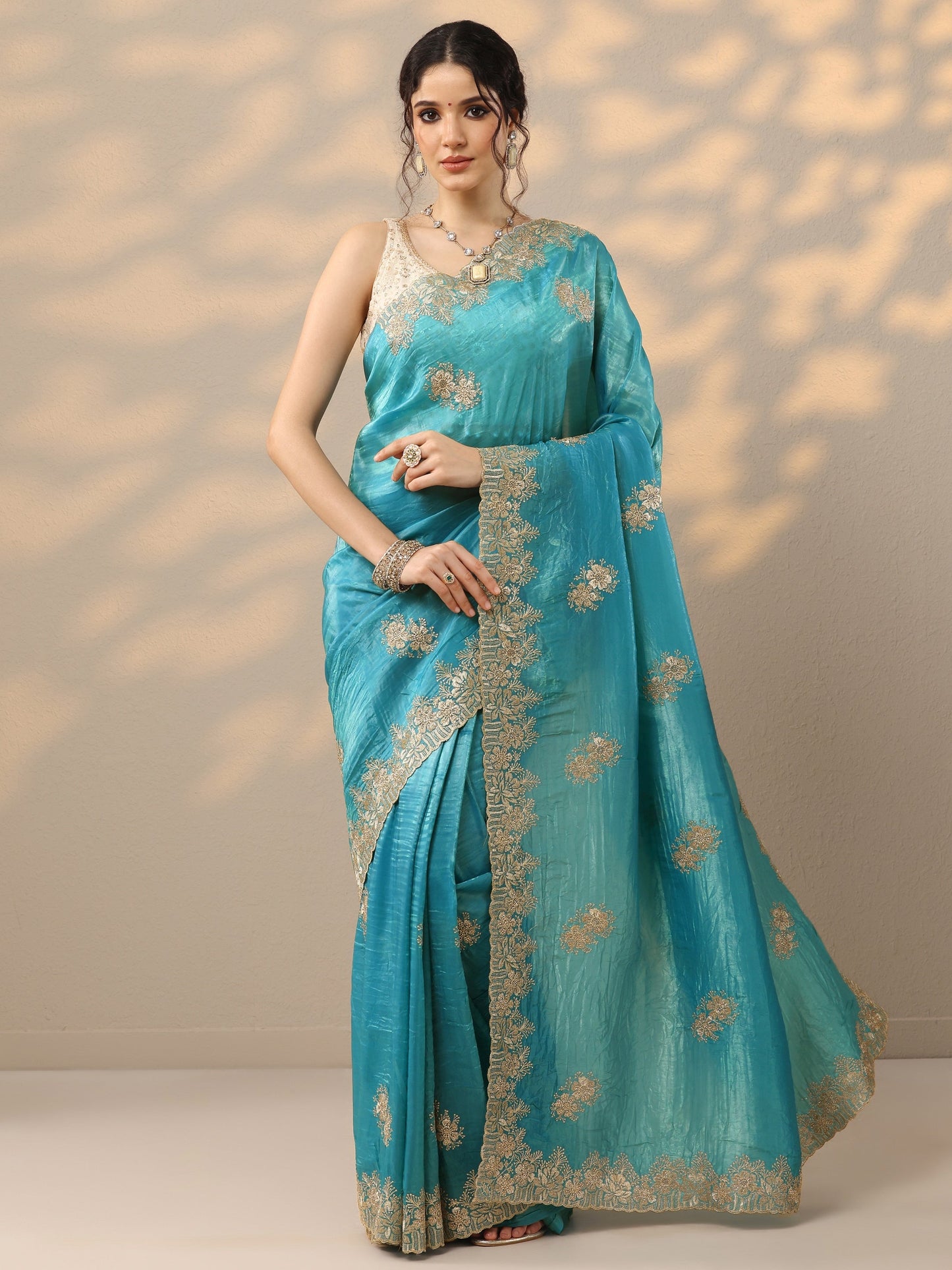Blue Embroidered Organza Saree With Unstitched Blouse Piece