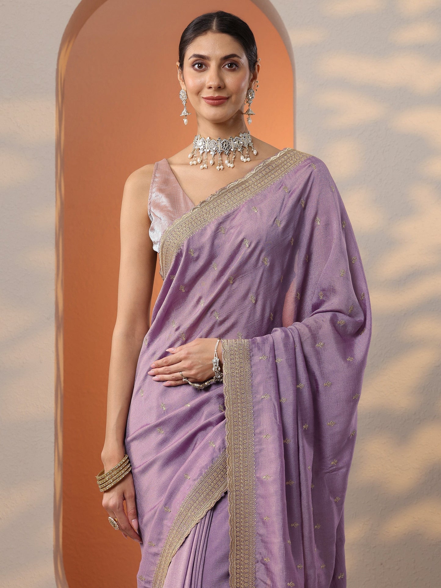 Lavender Embellished Silk Blend Saree With Unstitched Blouse Piece