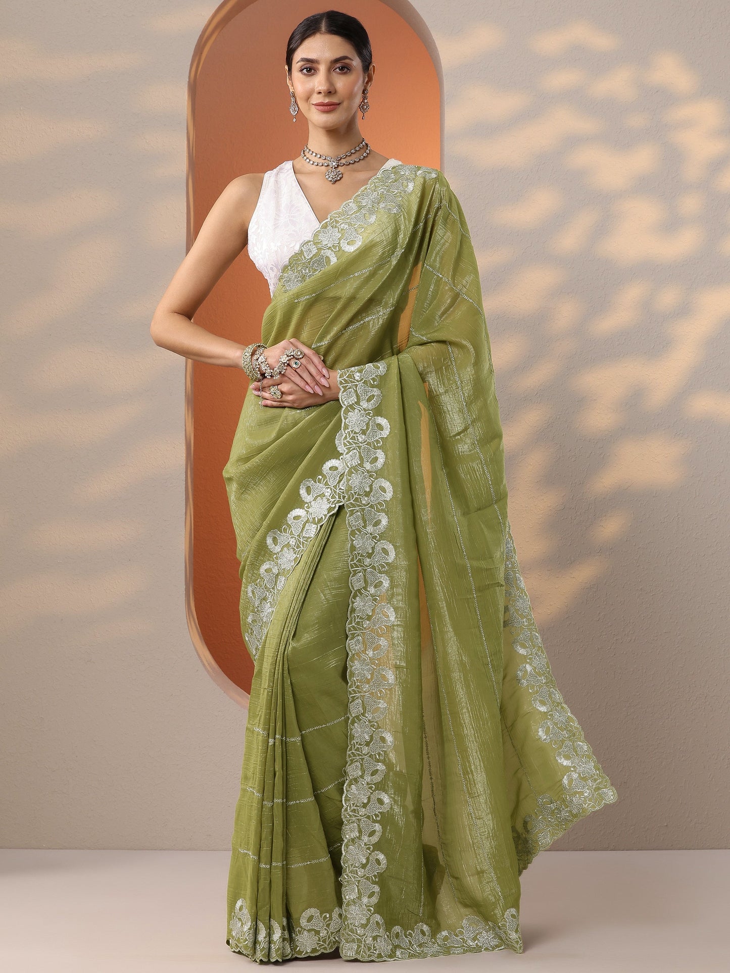 Green Embellished Chinon Saree With Unstitched Blouse Piece