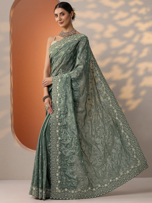 Green Embroidered Organza Saree With Unstitched Blouse Piece