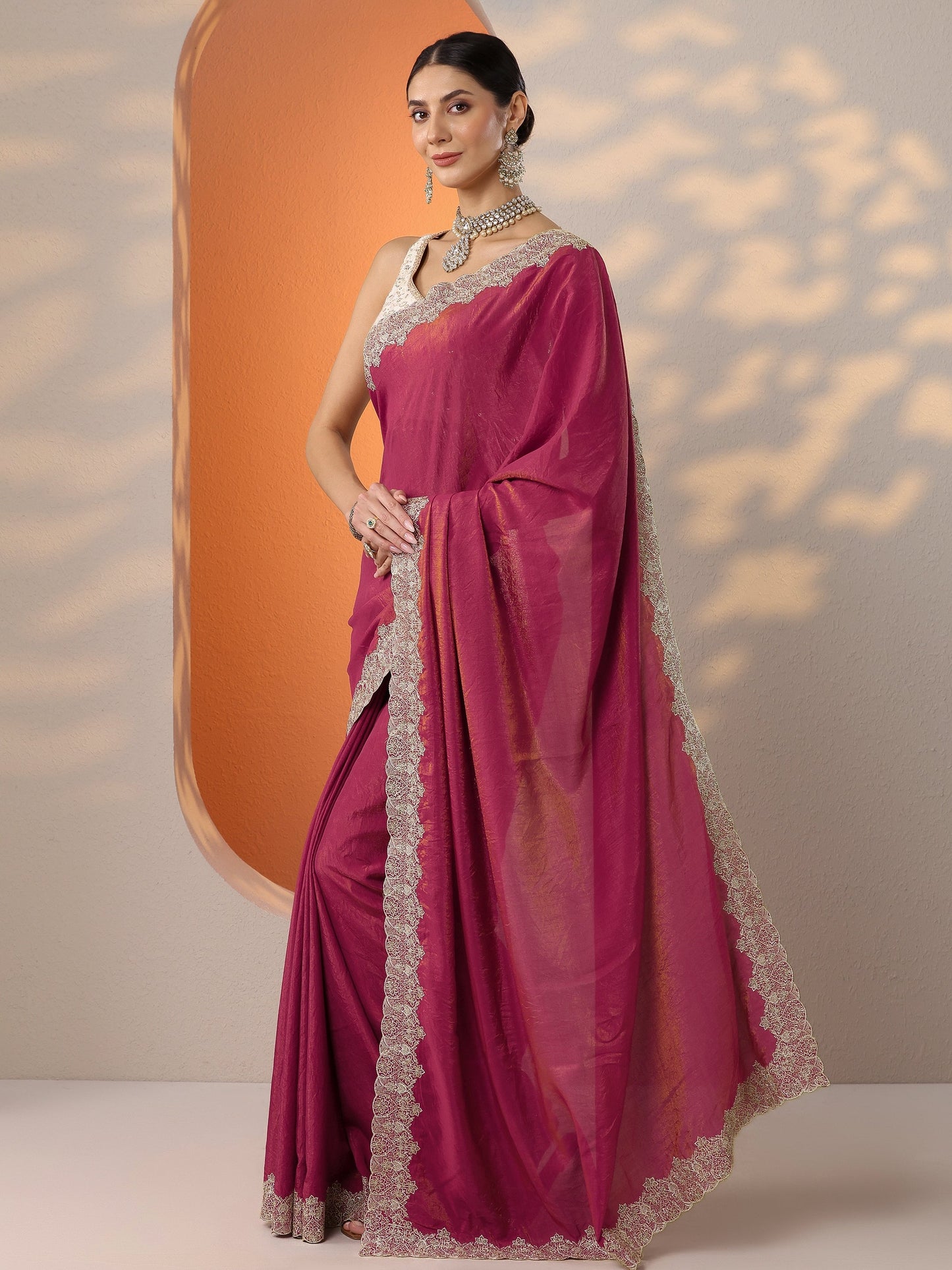 Pink Solid Organza Saree With Unstitched Blouse Piece