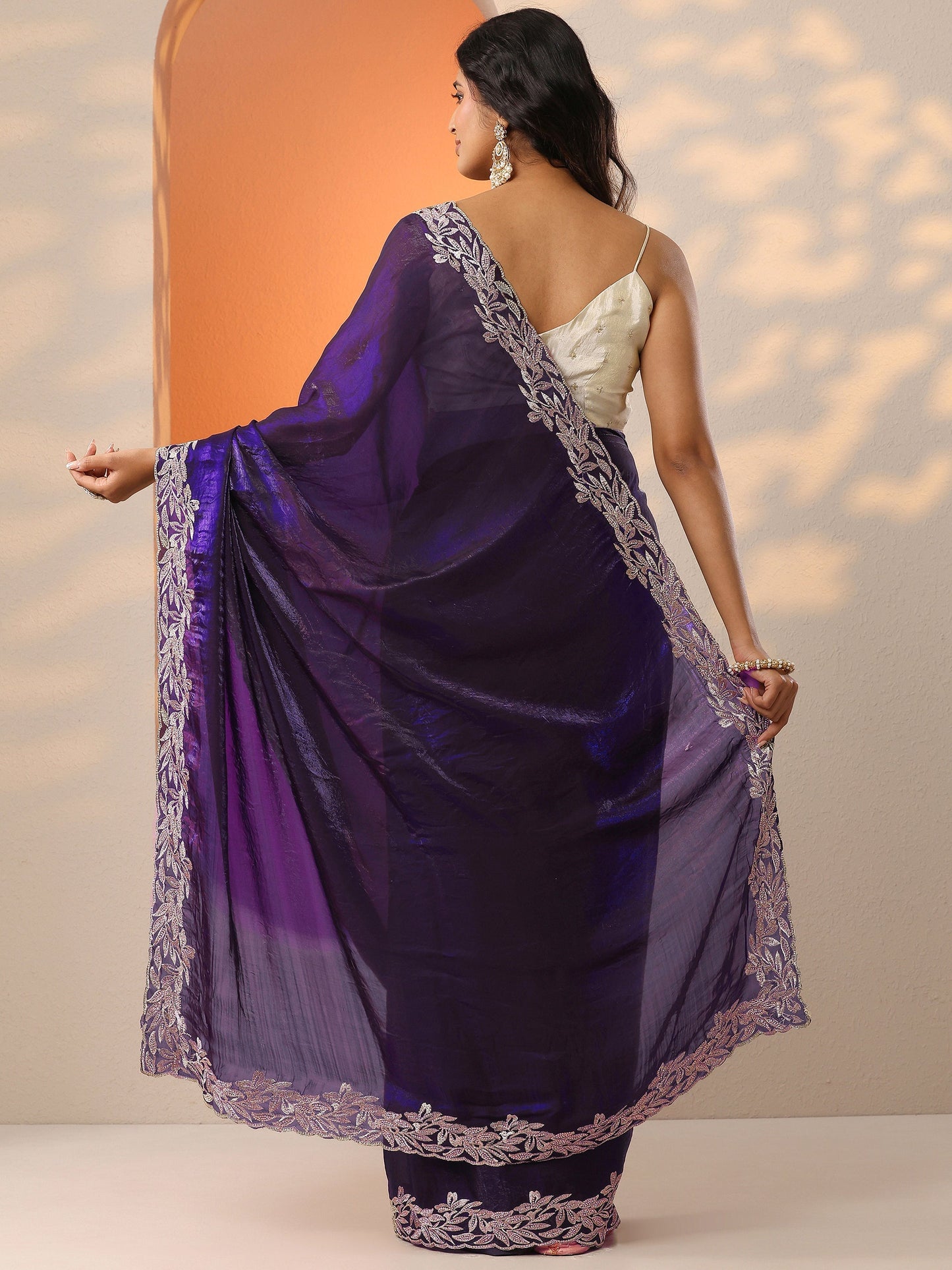 Purple Embroidered Organza Saree With Unstitched Blouse Piece