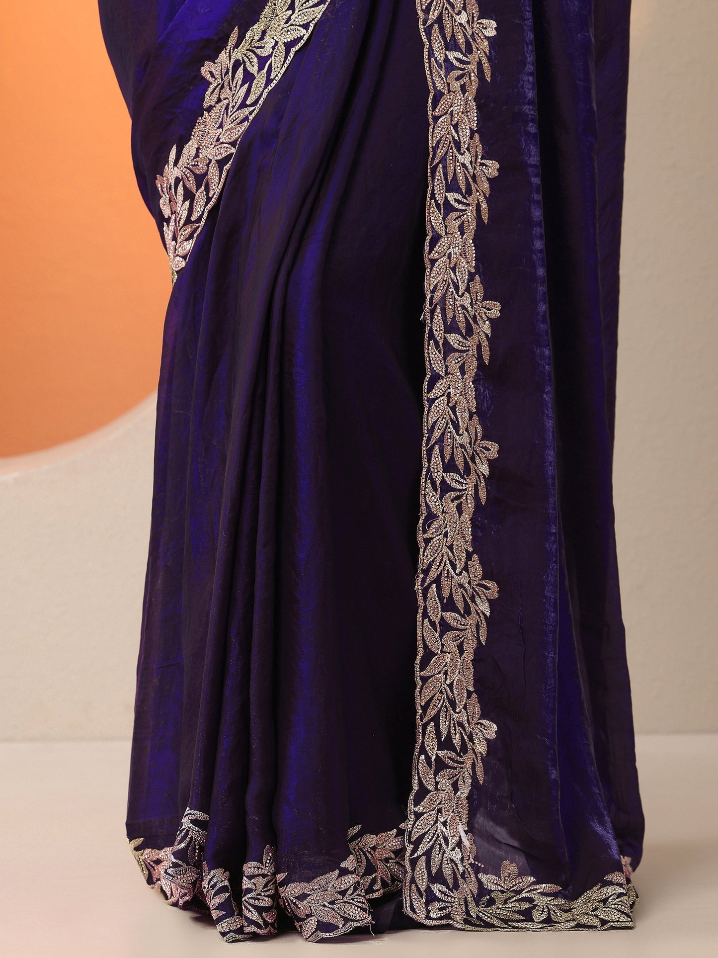Purple Embroidered Organza Saree With Unstitched Blouse Piece