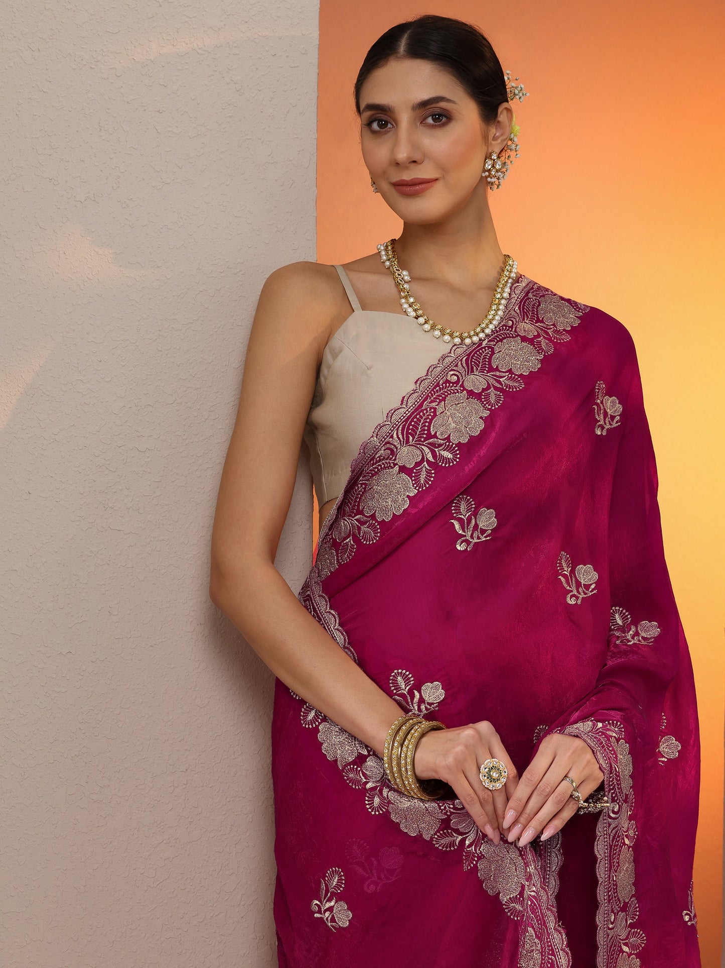 Pink Embroidered Organza Saree With Unstitched Blouse Piece