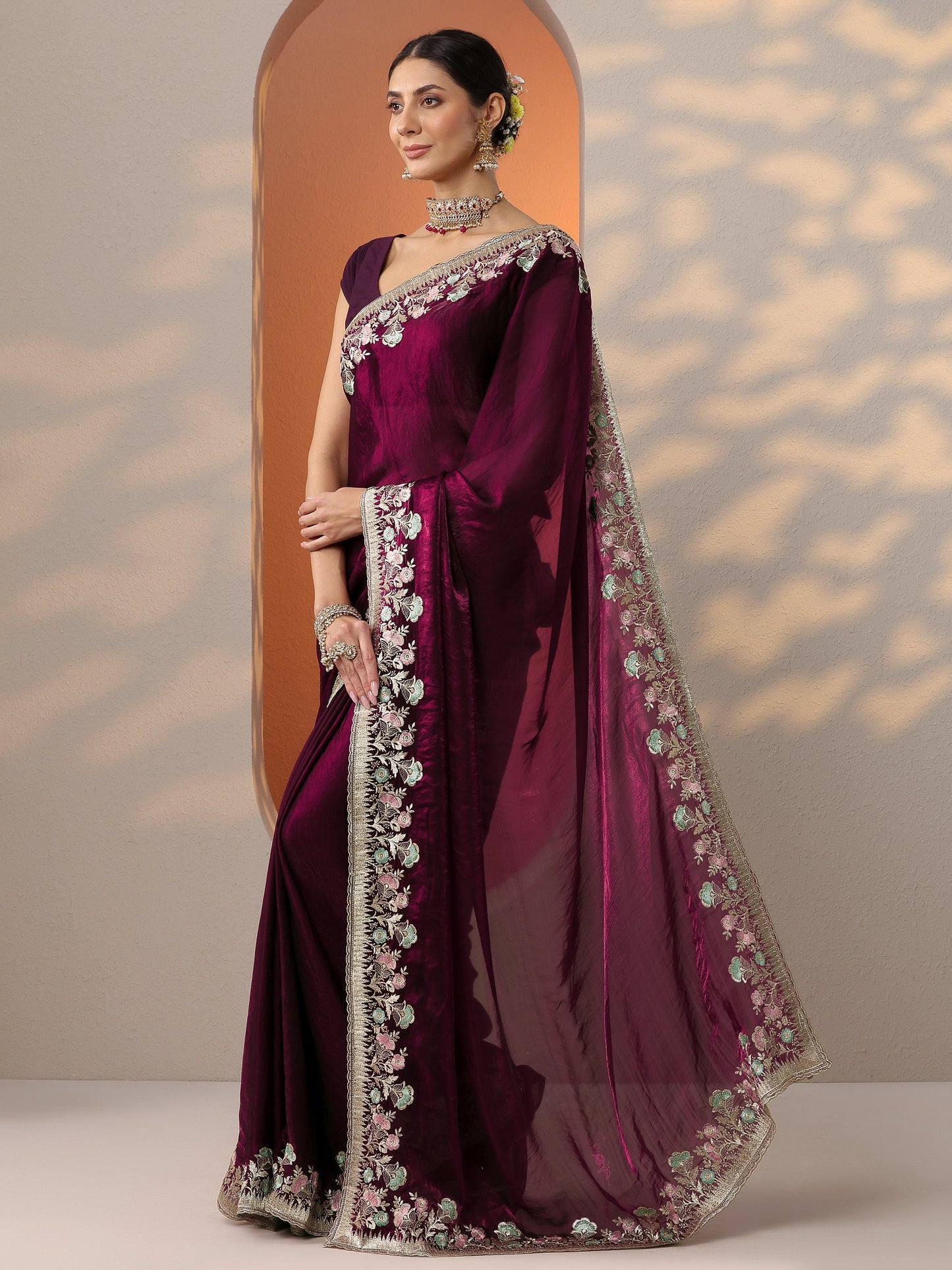 Burgundy Embroidered Organza Saree With Unstitched Blouse Piece