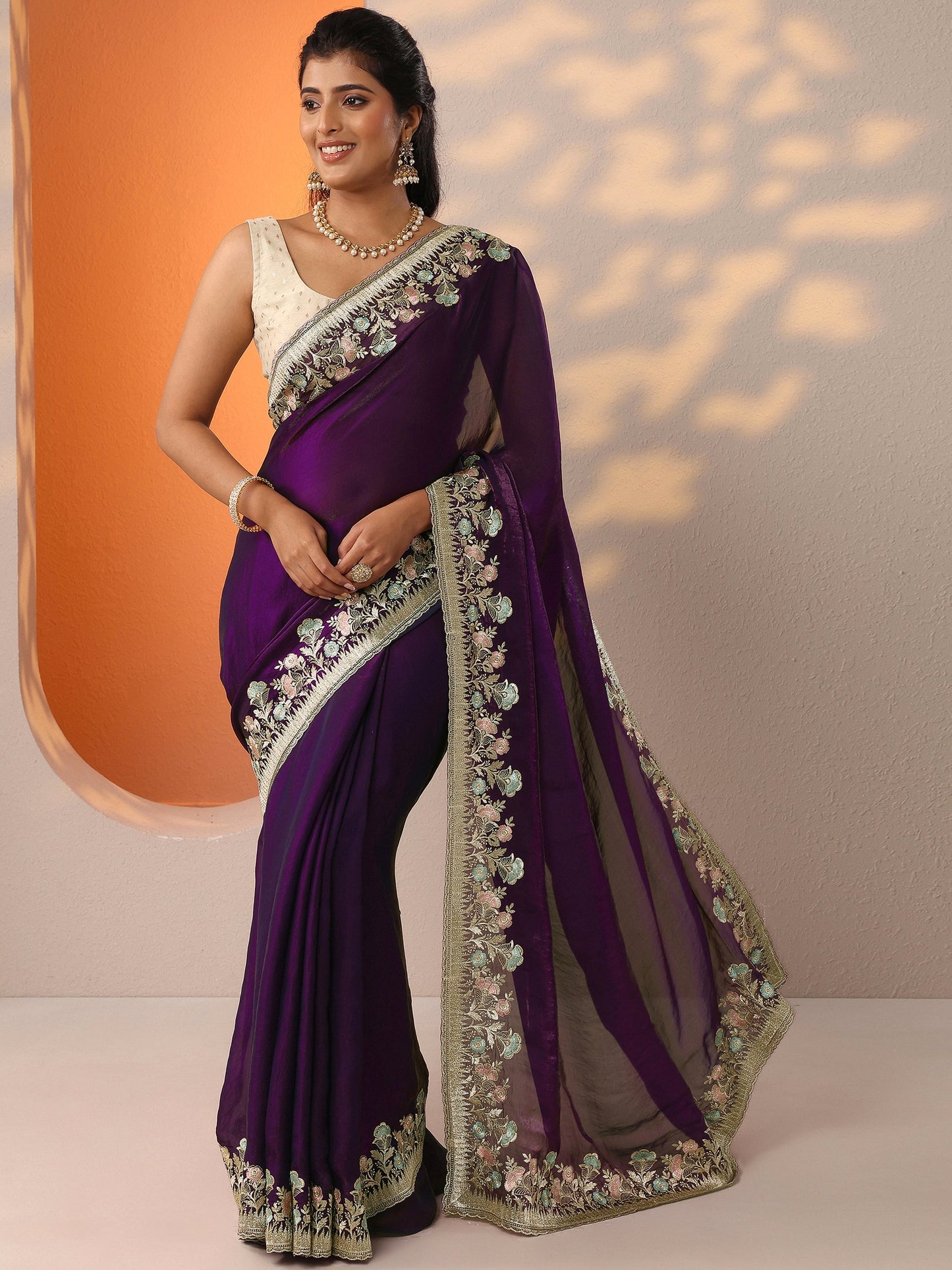 Purple Embroidered Organza Saree With Unstitched Blouse Piece