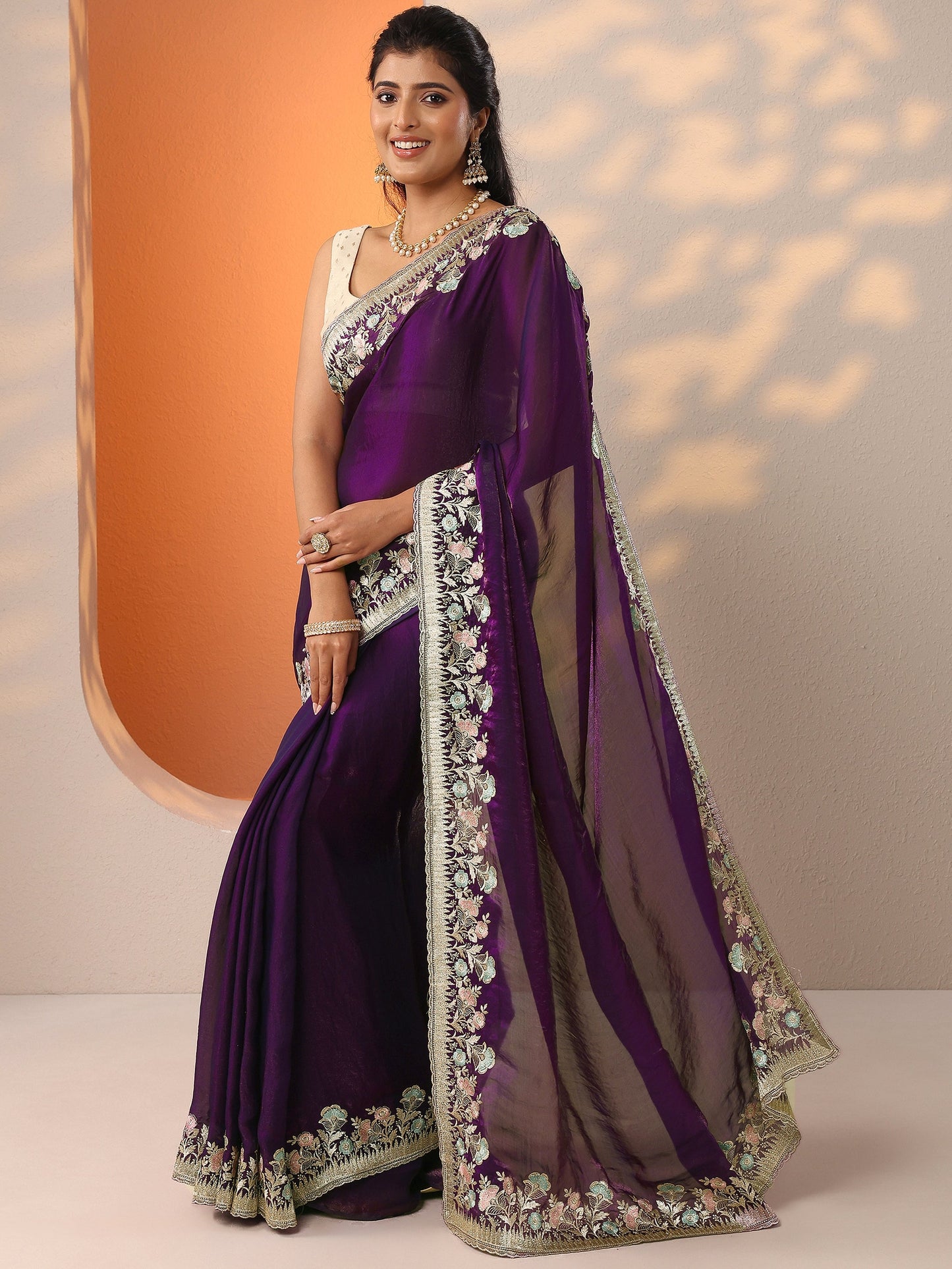 Purple Embroidered Organza Saree With Unstitched Blouse Piece