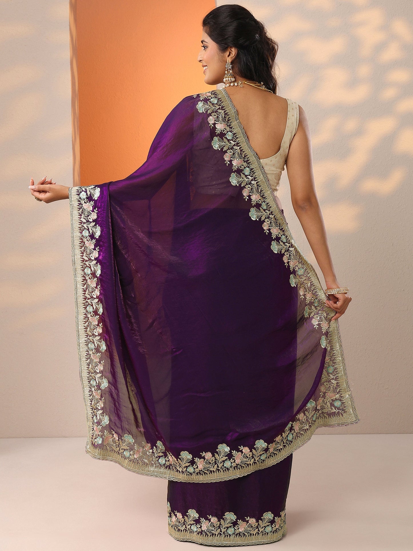 Purple Embroidered Organza Saree With Unstitched Blouse Piece
