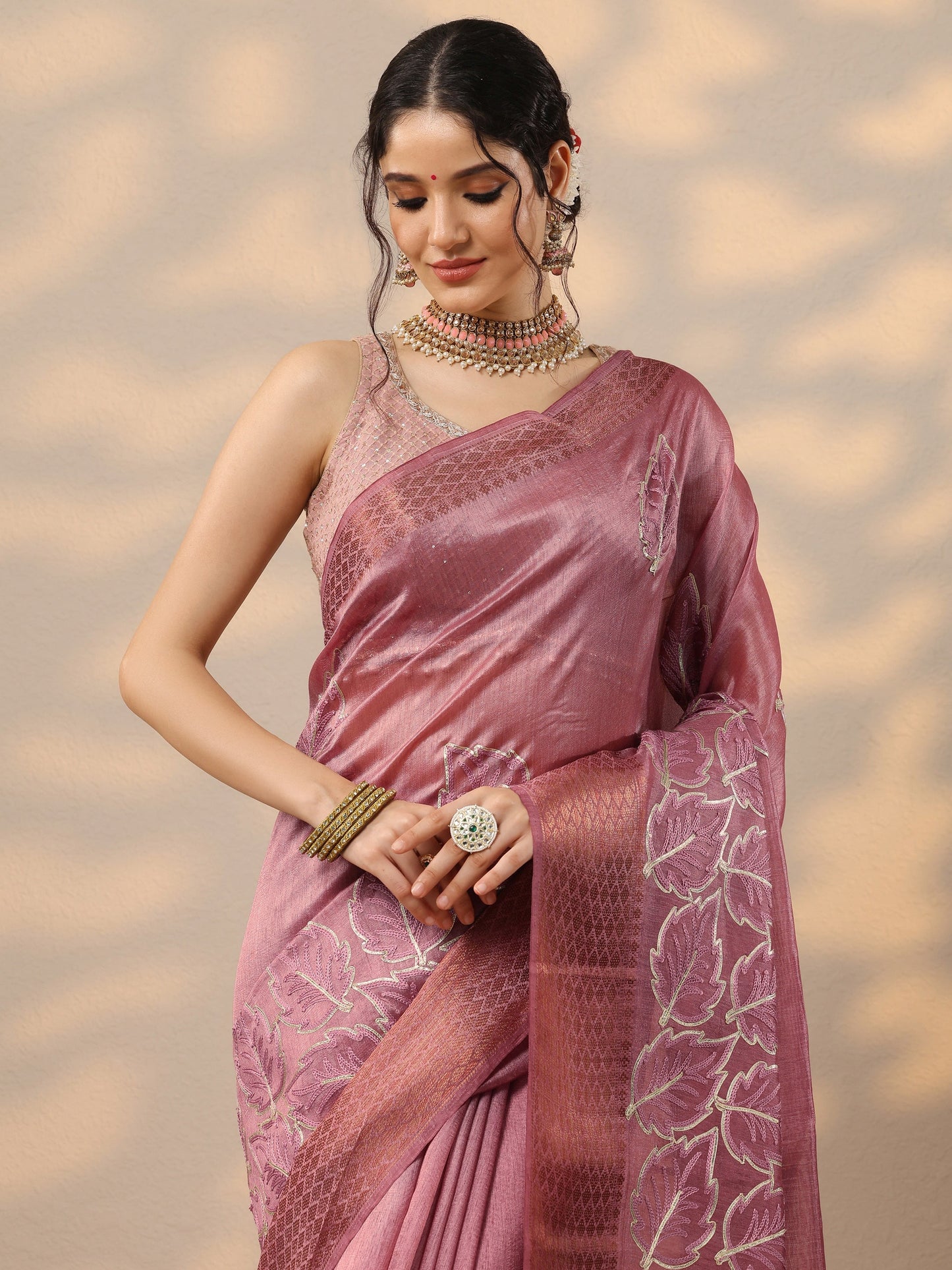 Pink Embroidered Silk Blend Saree With Unstitched Blouse Piece