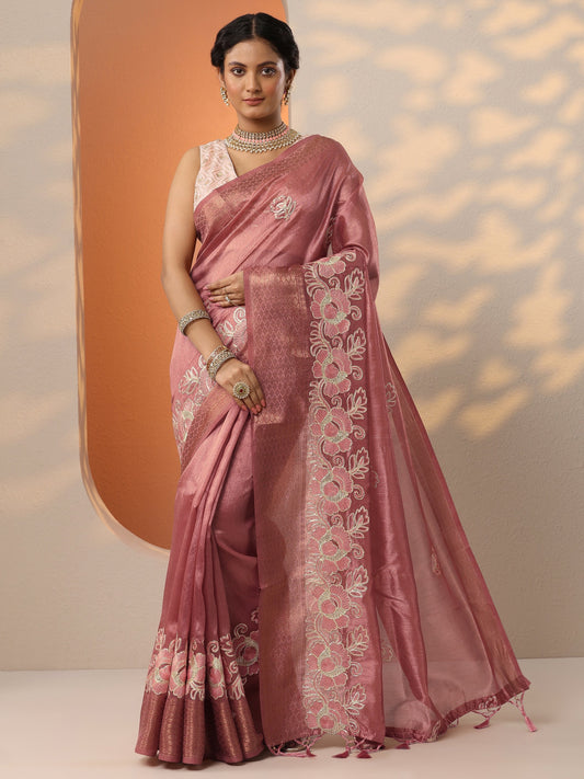 Peach Embroidered Silk Blend Saree With Unstitched Blouse Piece
