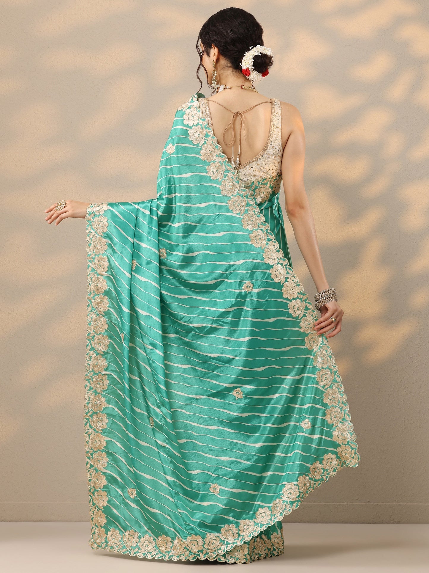 Green Leheriya Printed Chinon Saree With Unstitched Blouse Piece