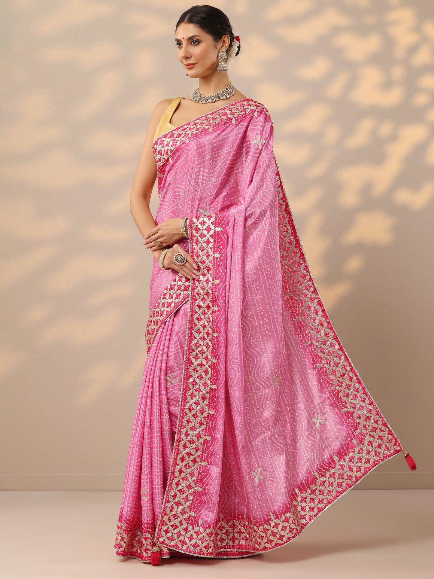 Pink Bandhani  Printed Chinon Saree With Unstitched Blouse Piece